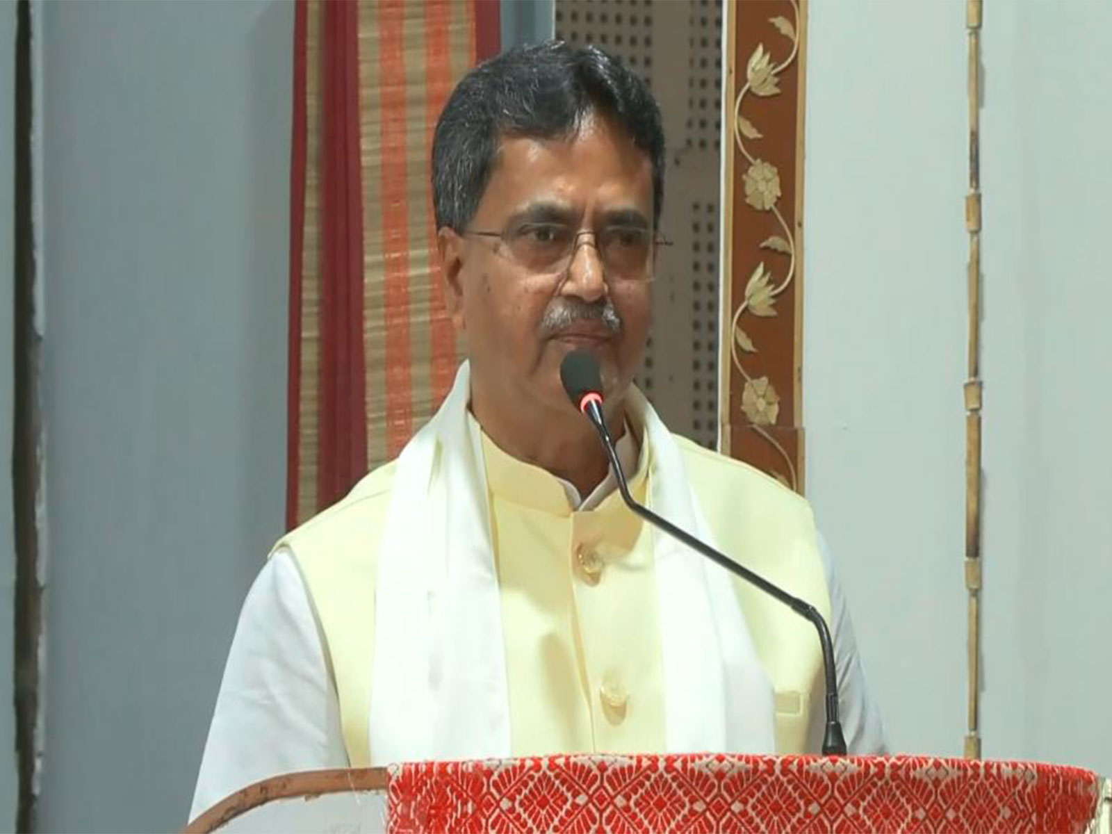 Tripura Chief Minister Manik Saha at the inauguration and handover of Ramkrishna Mission Rotary Mobile Dental Clinic (Photo/ANI) Tripura Chief Minister Manik Saha at the inauguration and handover of Ramkrishna Mission Rotary Mobile Dental Clinic (Photo/ANI)