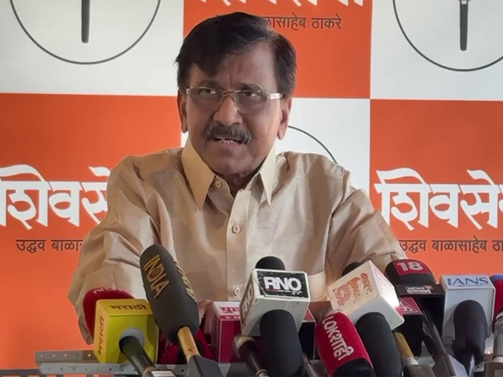 Shiv Sena (Uddhav Thackeray) leader Sanjay Raut (Photo/ANI)