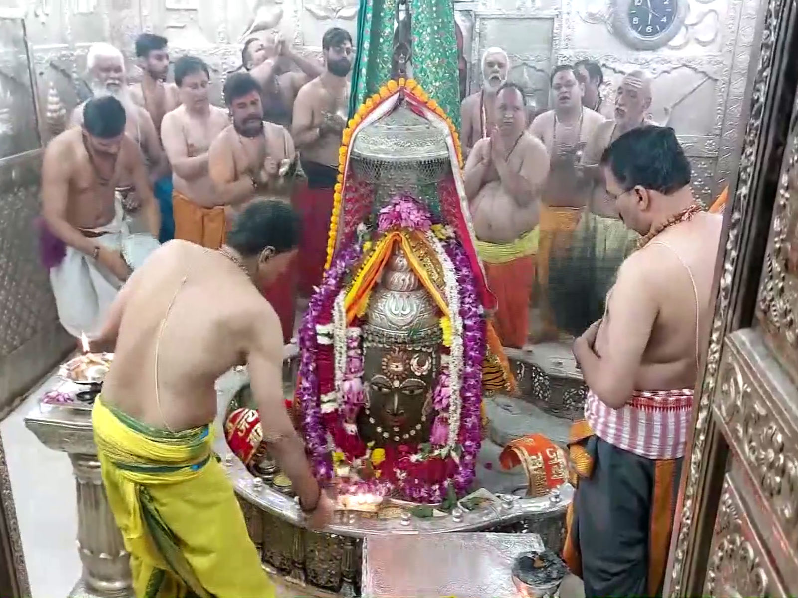 Bhasma Aarti at Mahakaleshwar Jyotirlinga Temple. (Photo/ANI)