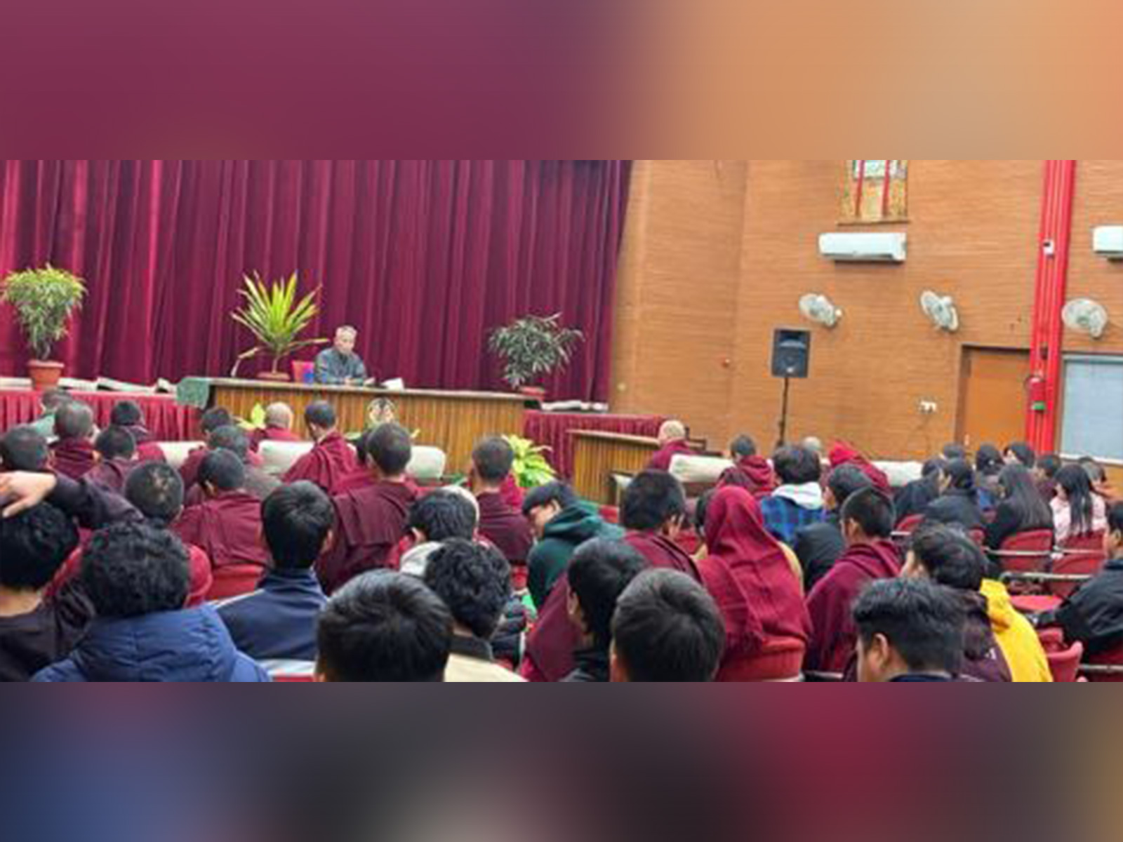 Public Service Commissioner visits Central Institute of Higher Tibetan Studies (Photo: X@CTA_TibetdotNet) Public Service Commissioner visits Central Institute of Higher Tibetan Studies (Photo: X@CTA_TibetdotNet)