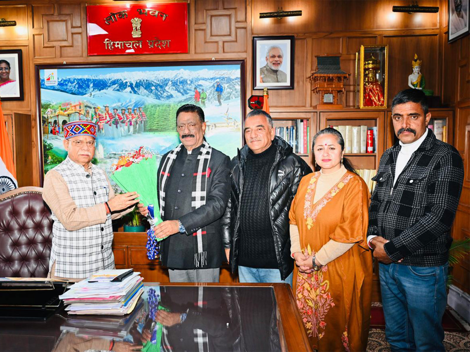 MLA Kuldeep Singh Rathore with Governor, Shiv Pratap Shukla (Photo/ Himachal Pradesh Government)