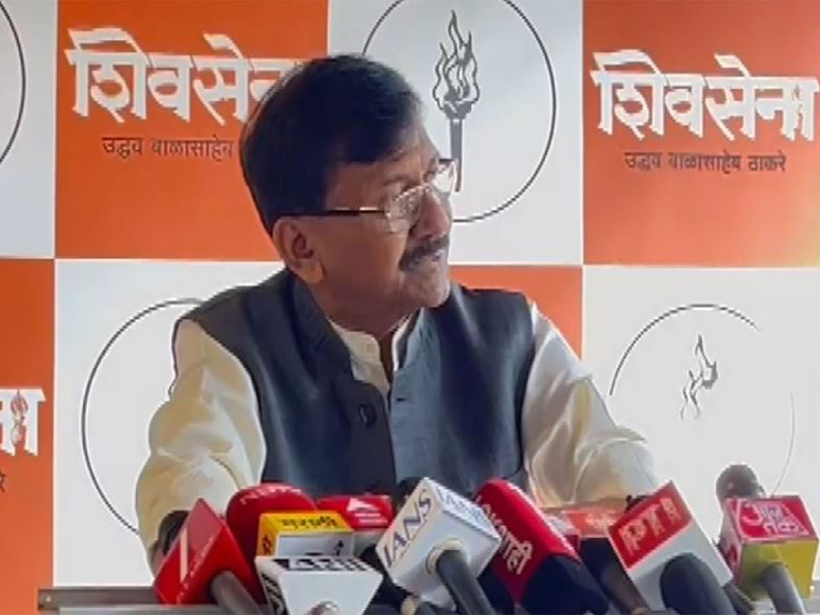 Shiv Sena (UBT) MP Sanjay Raut (Photo/ANI) Shiv Sena (UBT) MP Sanjay Raut (Photo/ANI)
