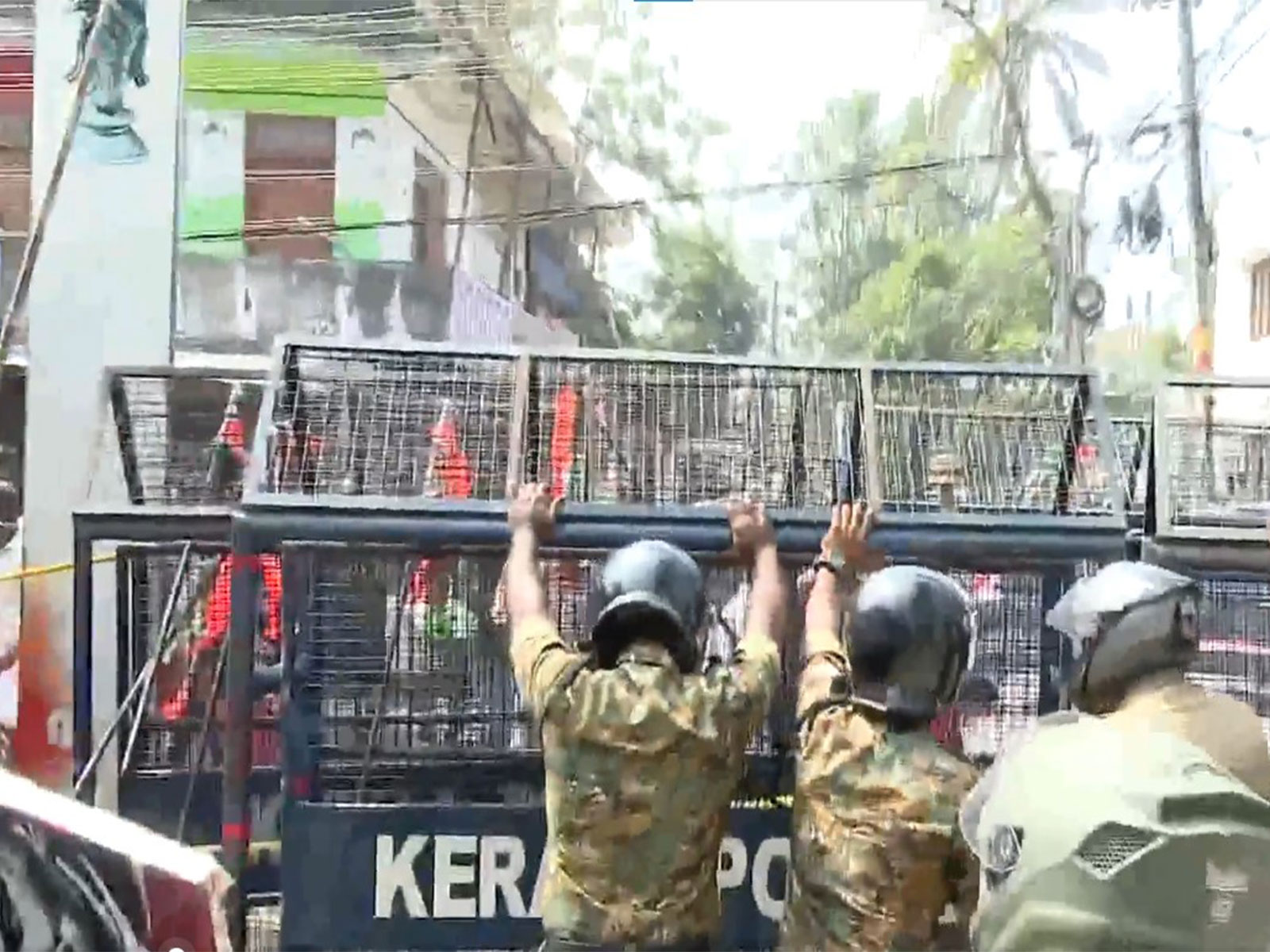 Youth Congress protests in Thiruvananthapuram over delay in Sabarimala gold theft probe (Photo/ANI)