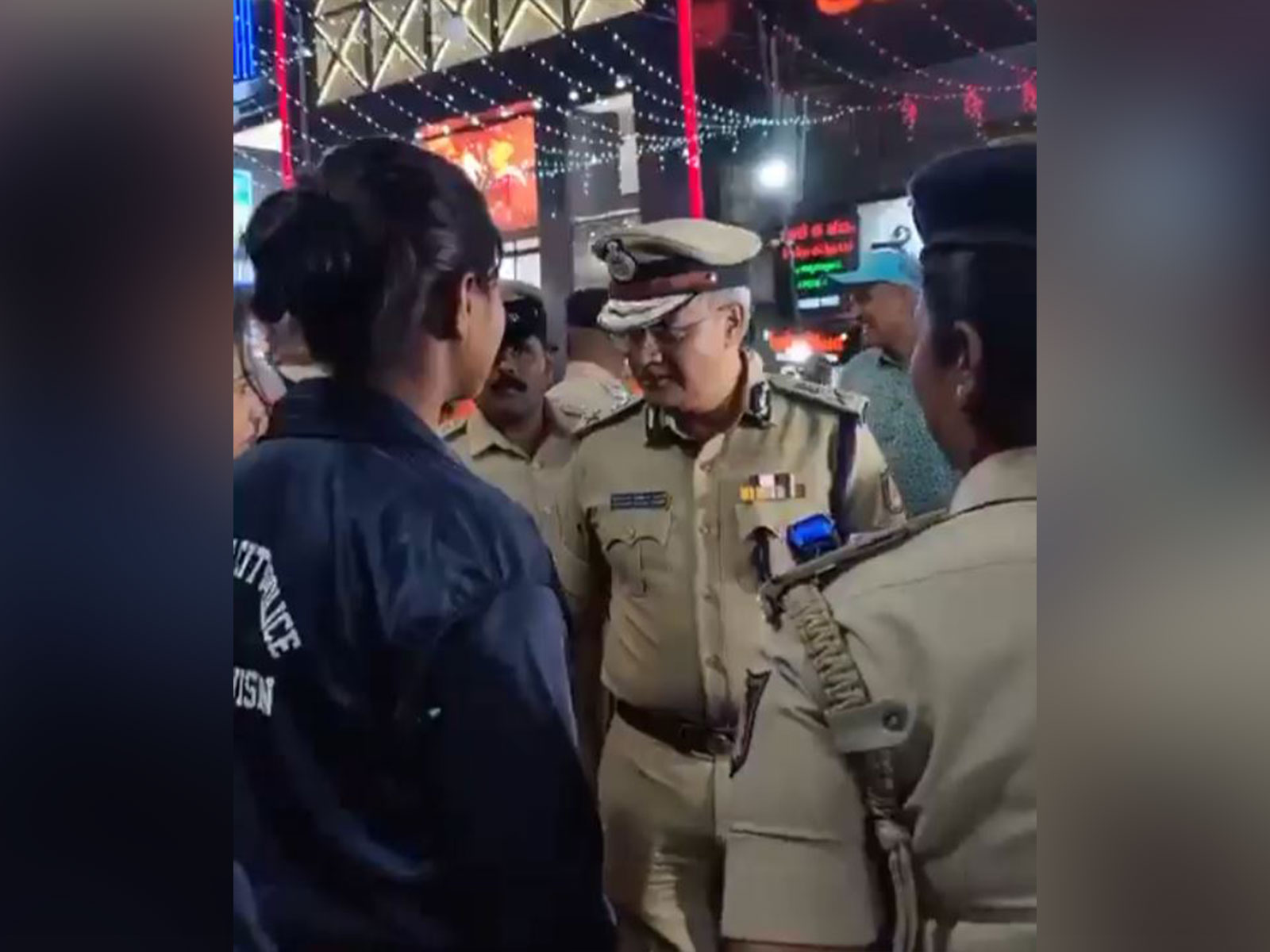 Bengaluru City Police Commissioner Seemant Singh reviews New Year preparations (Photo/@BlrCityPolice)