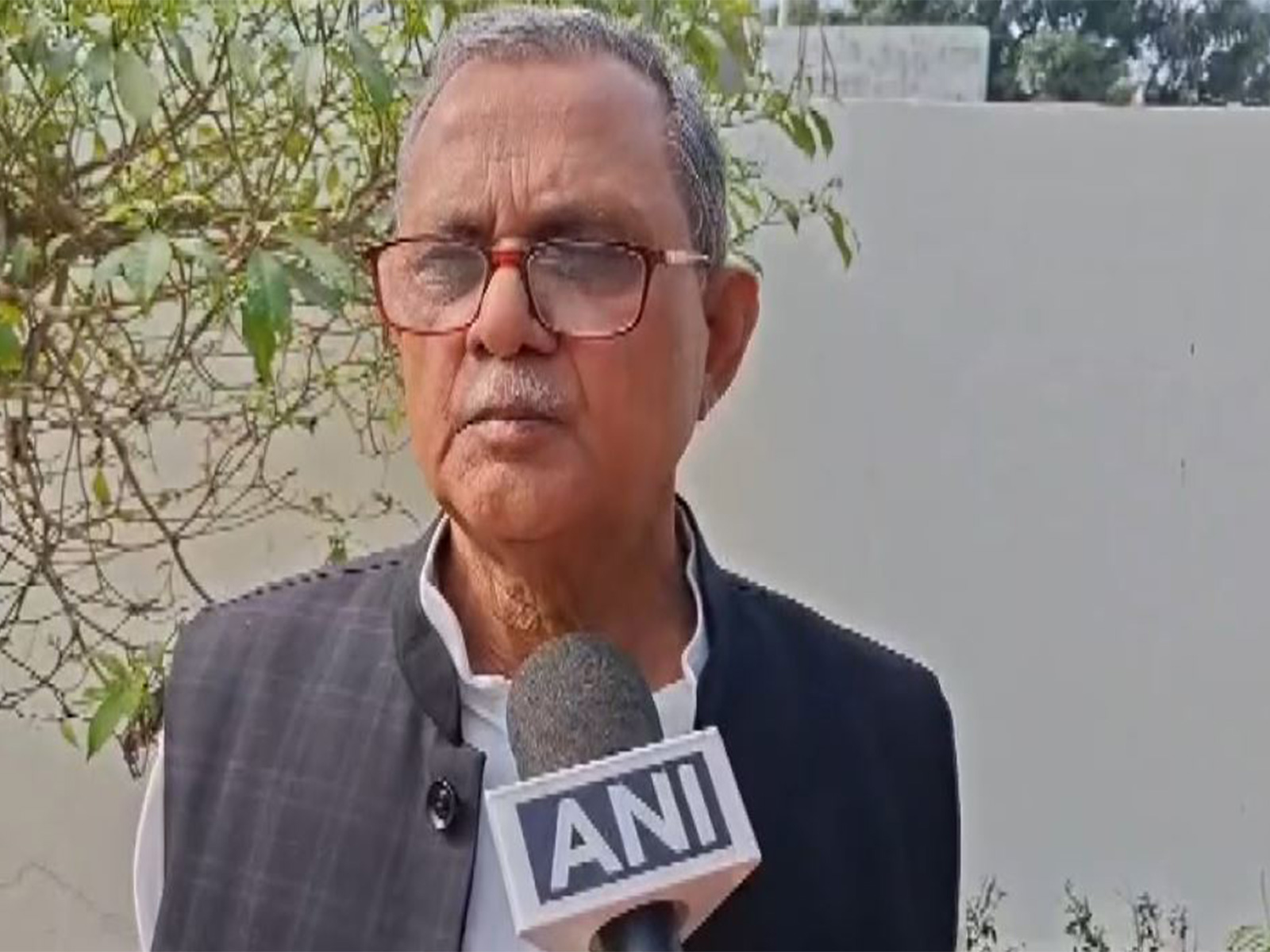 Samajwadi Party leader Sanatan Pandey (Photo/ANI) Samajwadi Party leader Sanatan Pandey (Photo/ANI)