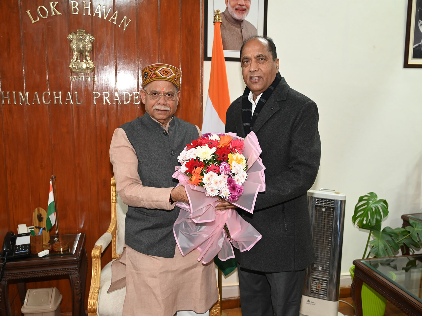 Himachal LoP Jairam Thakur and Governor Shiv Pratap Shukla (Photo/ANI) Himachal LoP Jairam Thakur and Governor Shiv Pratap Shukla (Photo/ANI)