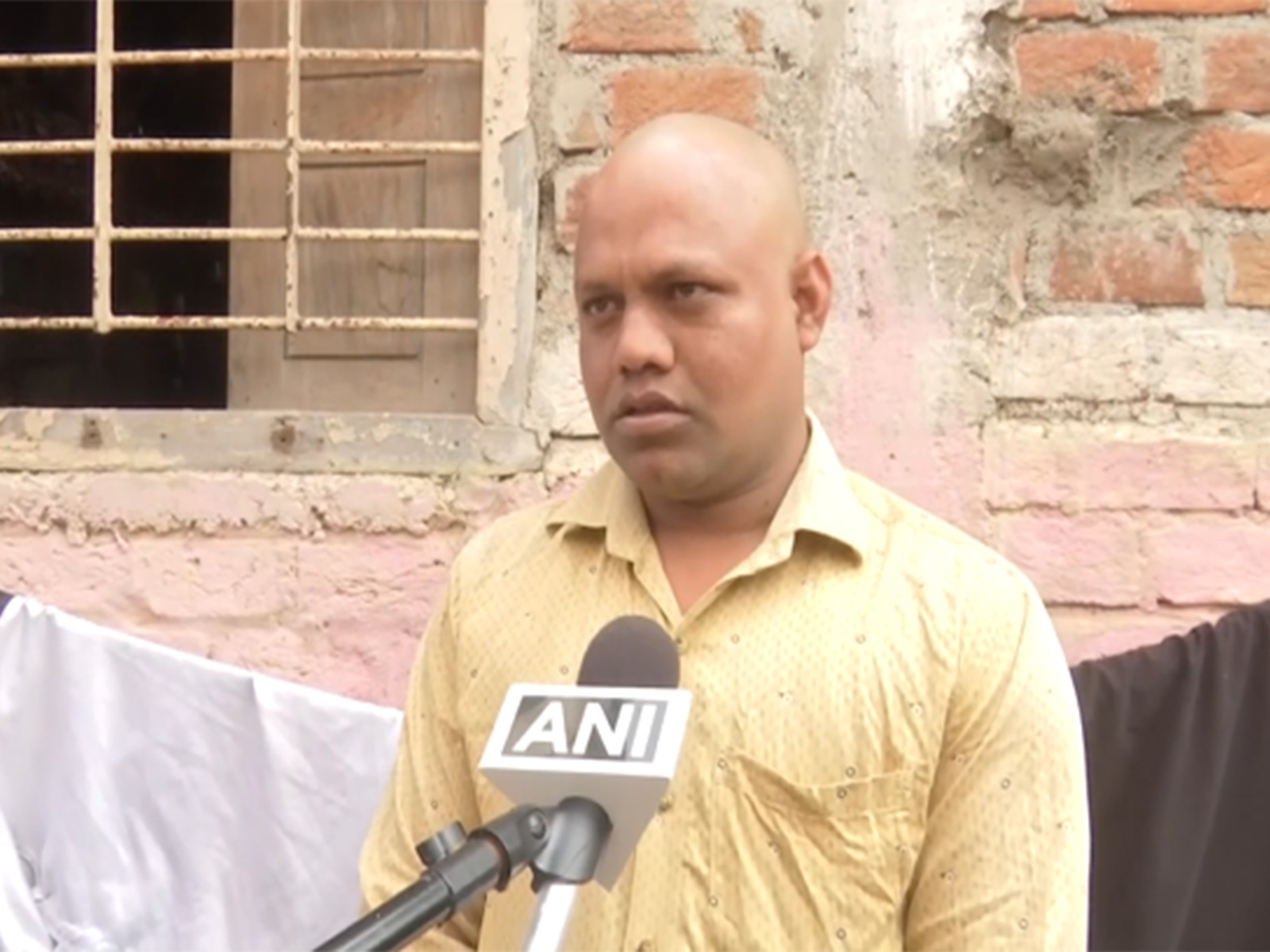 Local resident, Rahul Pawar (Photo/ANI)