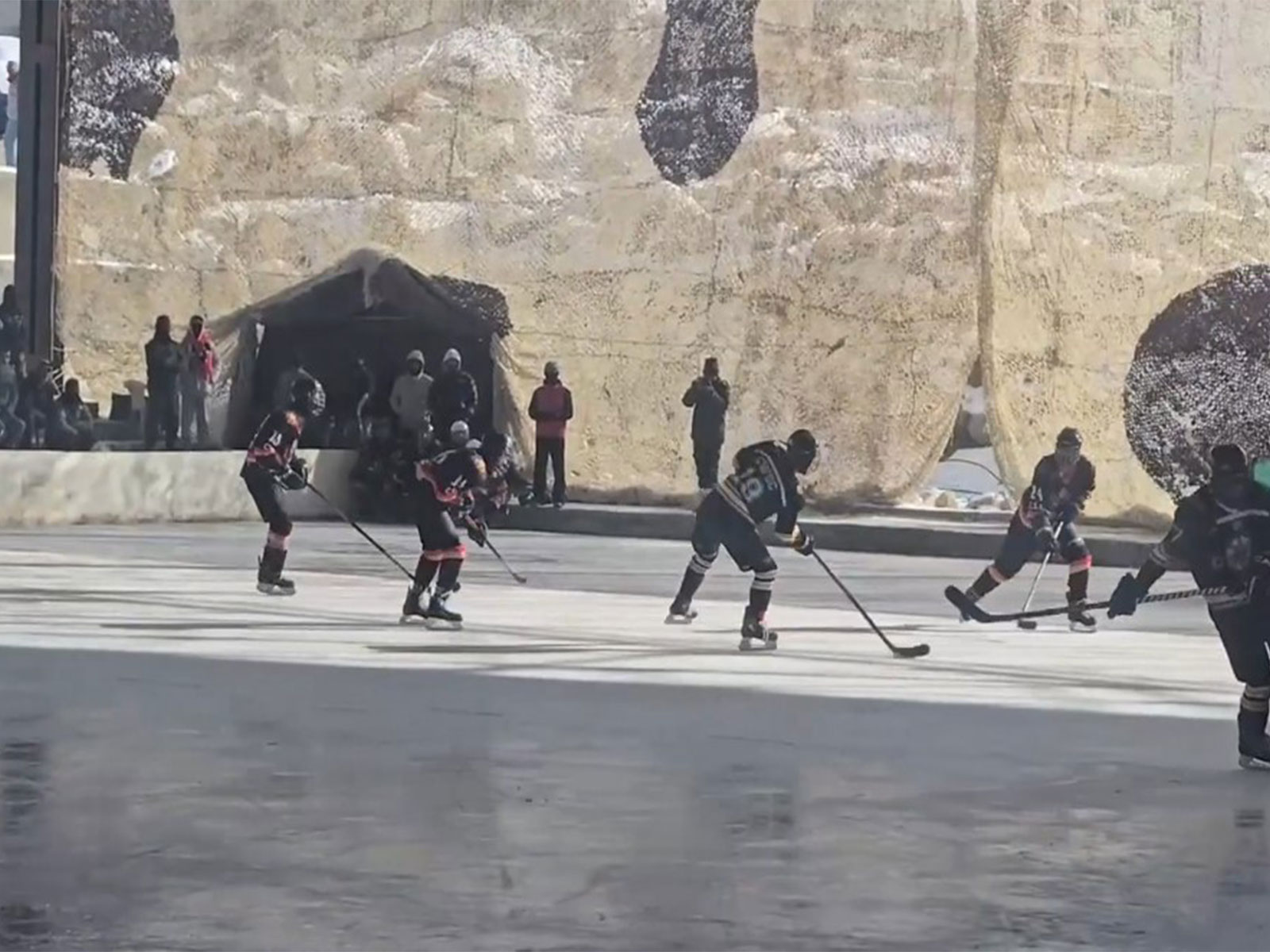 Visual from Drass Winter Carnival (Photo/ANI) Visual from Drass Winter Carnival (Photo/ANI)