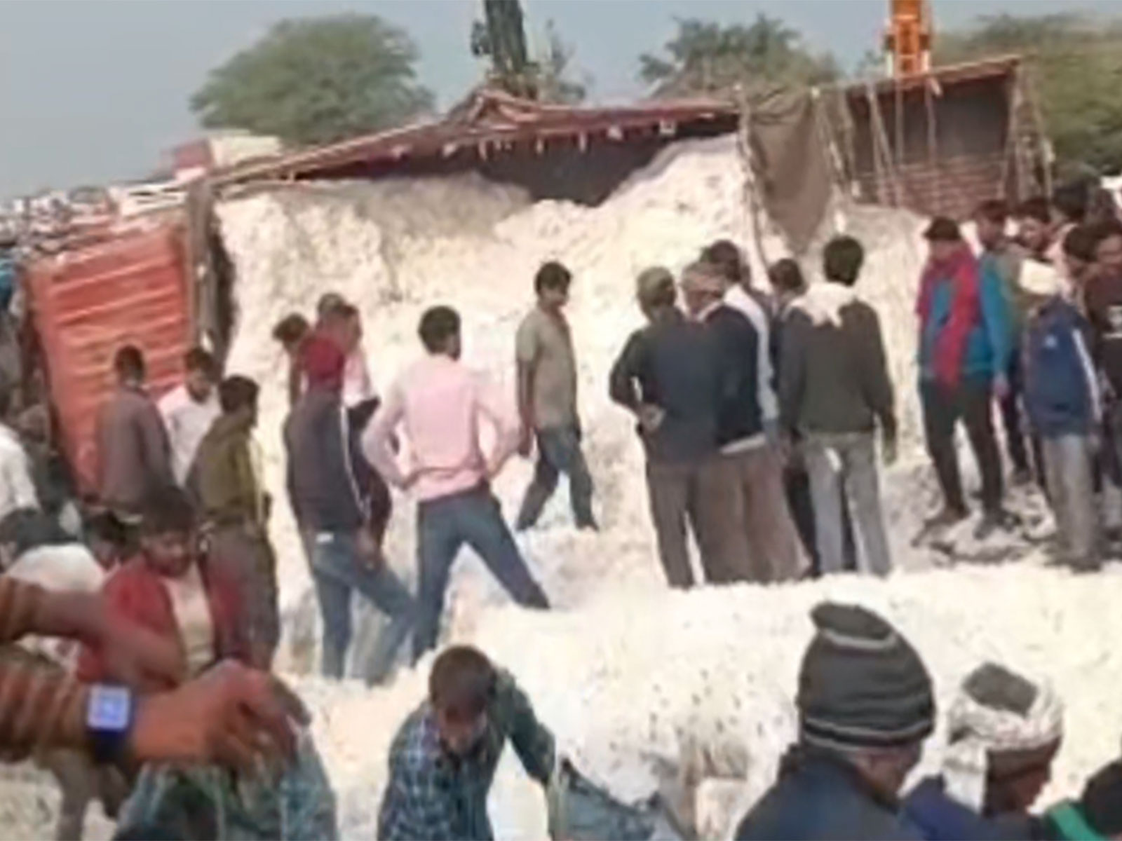 Cotton-laden truck overturns in Bundi, Rajasthan (Photo/ANI)