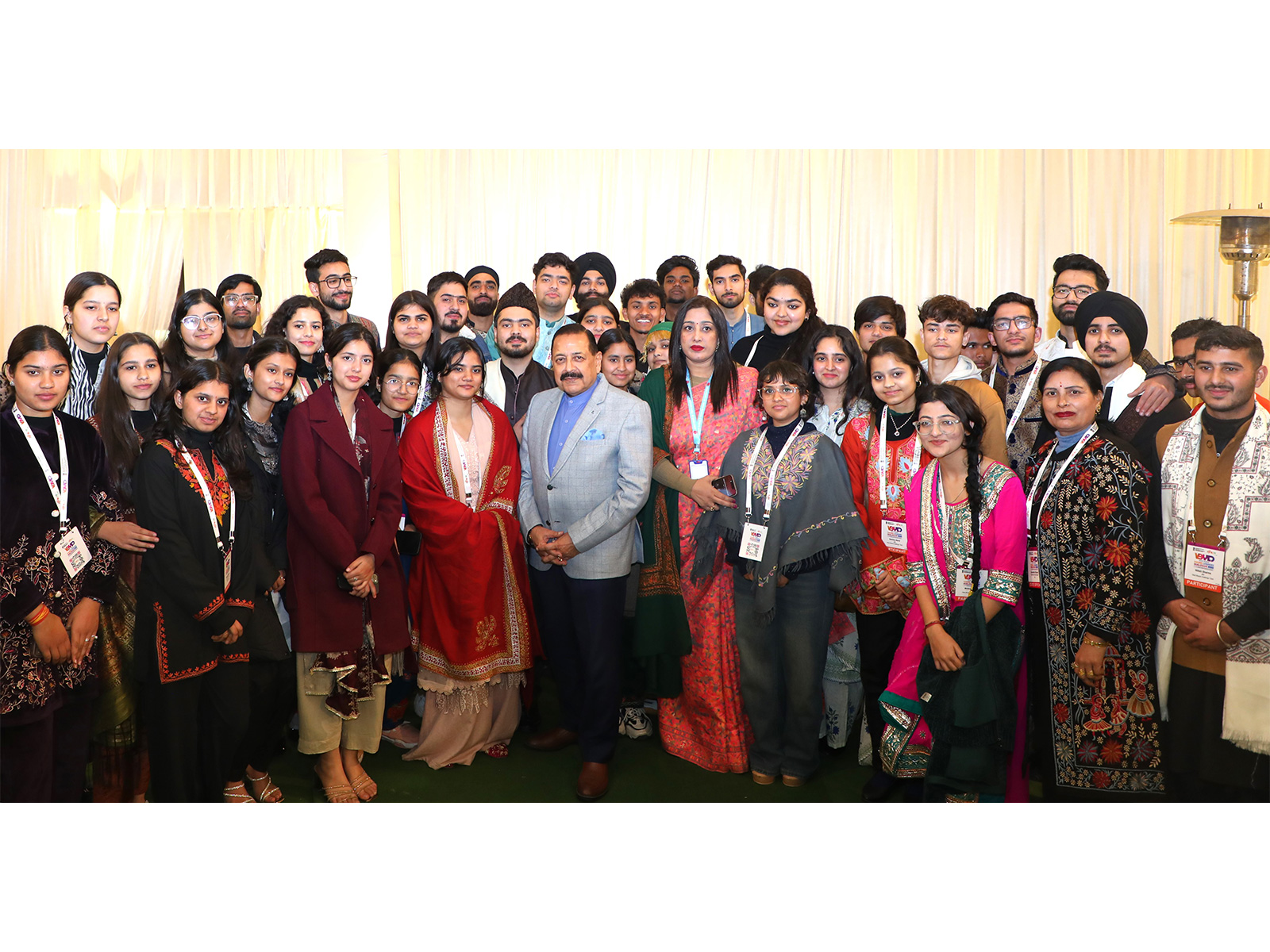 Union Minister Jitendra Singh interacts with young participants of Viksit Bharat Young Leaders’ Dialogue 2026 (Photo/PIB)