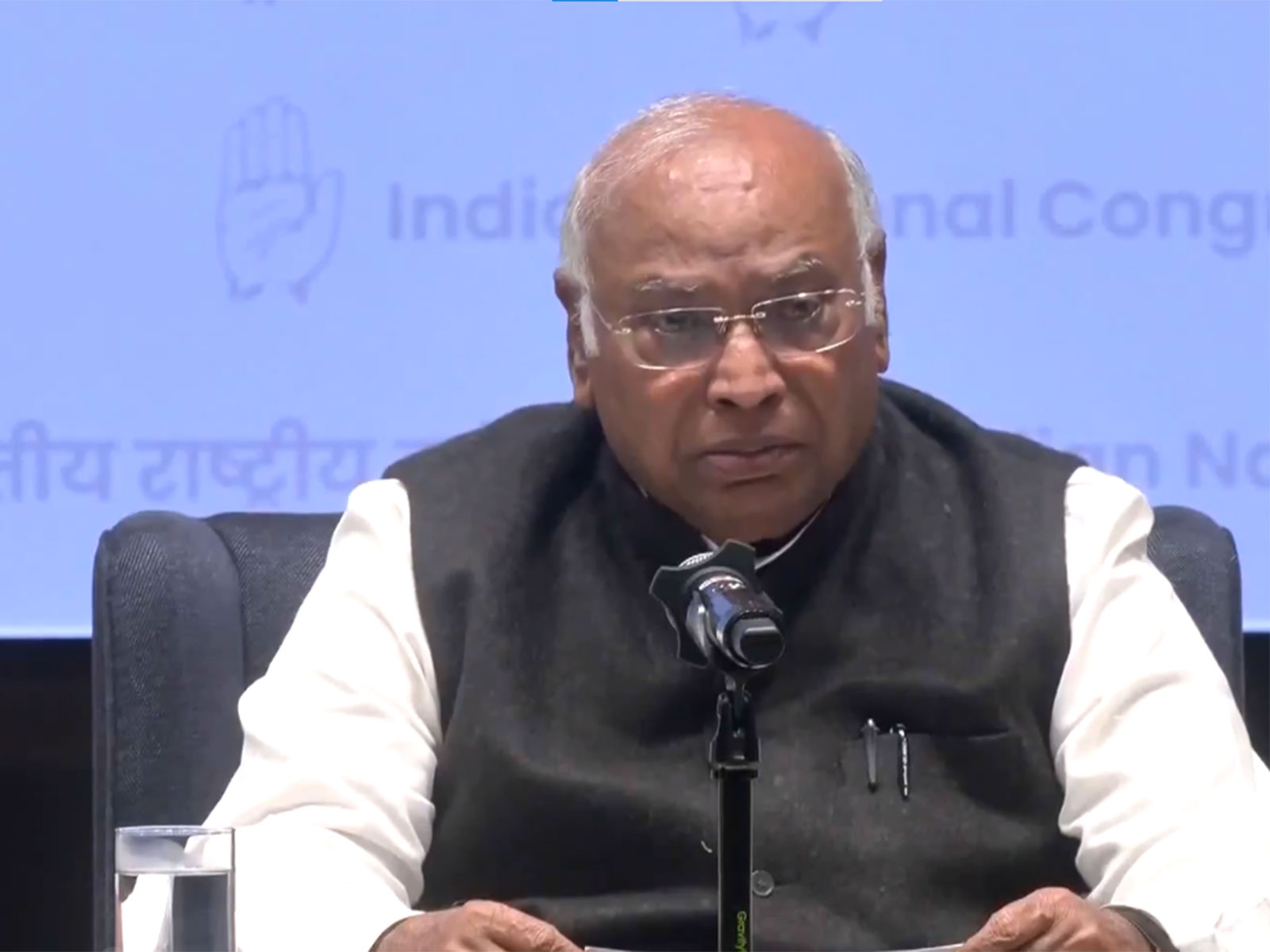 Congress president Mallikarjun Kharge (Photo/ANI) Congress president Mallikarjun Kharge (Photo/ANI)