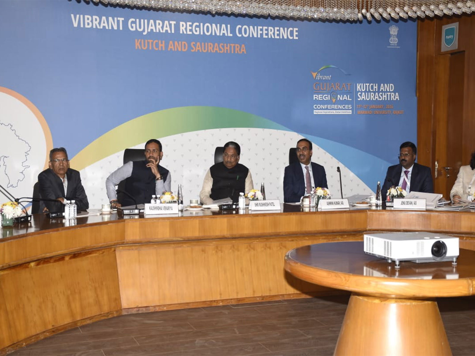 High-level Business-to-Government (B2G) meeting chaired by Energy Minister Rushikesh Patel (Photo/Gujarat CMO)