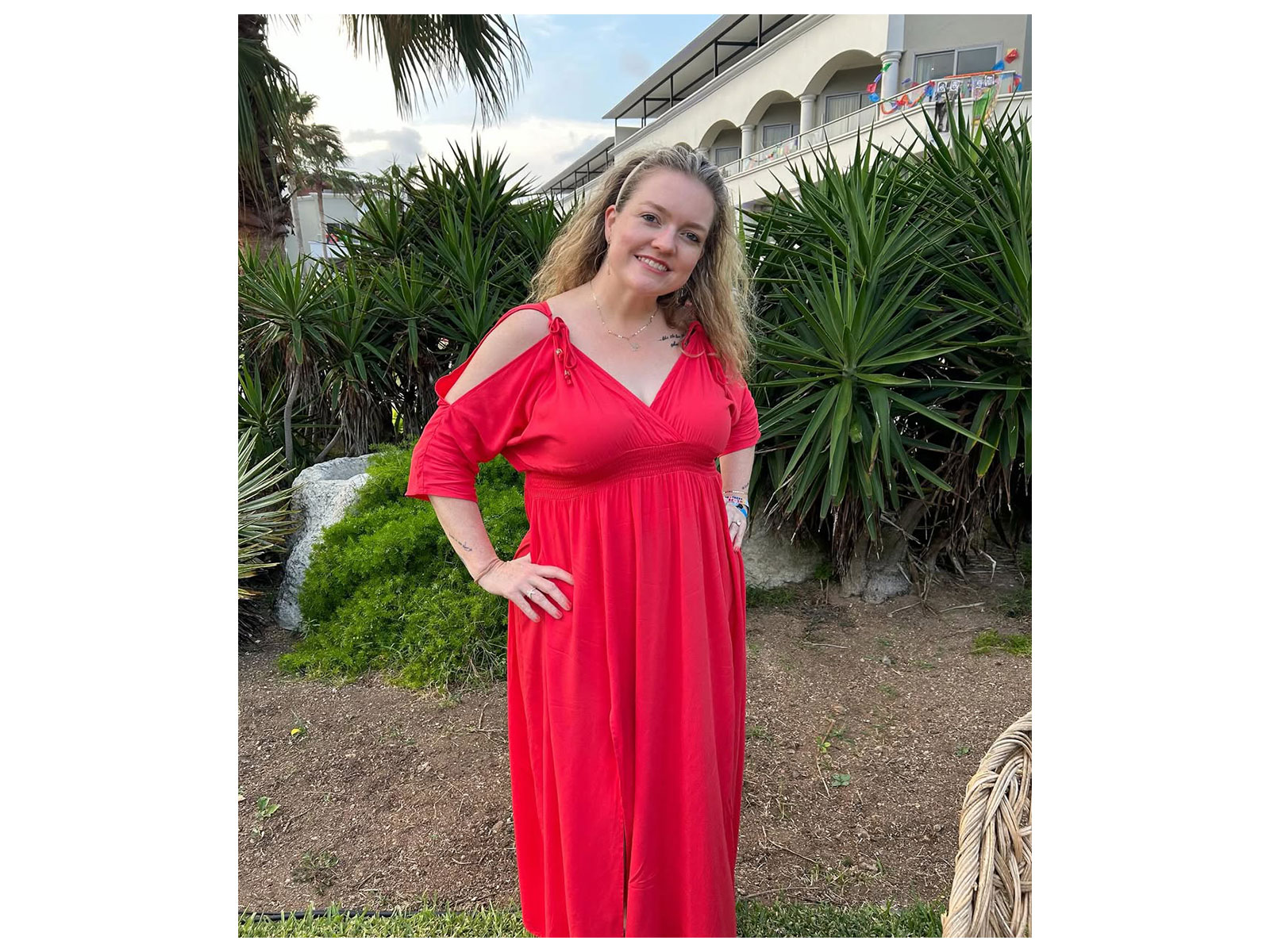 Author Colleen Hoover (Photo/Instagram@colleenhoover)