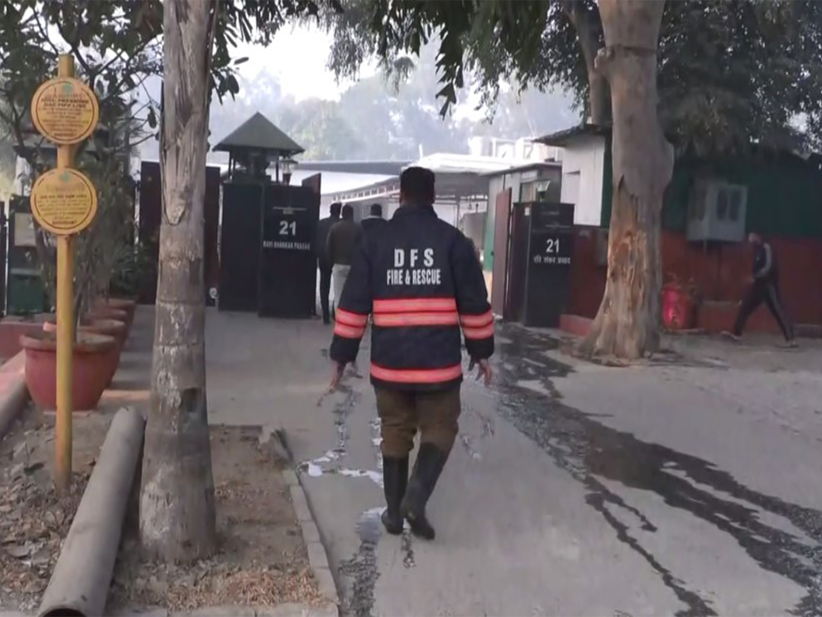 Visuals from BJP MP Ravi Shankar Prasad's residence (Photo: ANI) Visuals from BJP MP Ravi Shankar Prasad's residence (Photo: ANI)