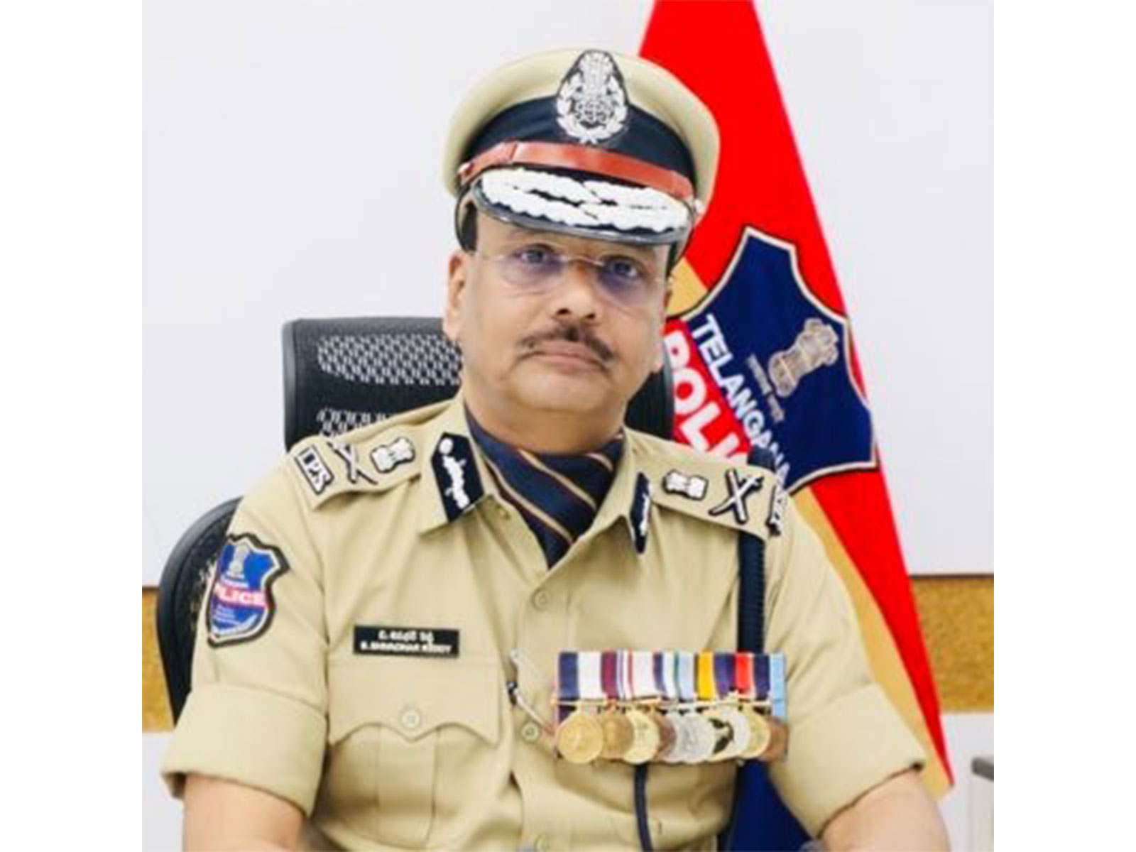Telangana DGP B. Shivadhar Reddy (Photo: @TelanganaDGP/X) Telangana DGP B. Shivadhar Reddy (Photo: @TelanganaDGP/X)