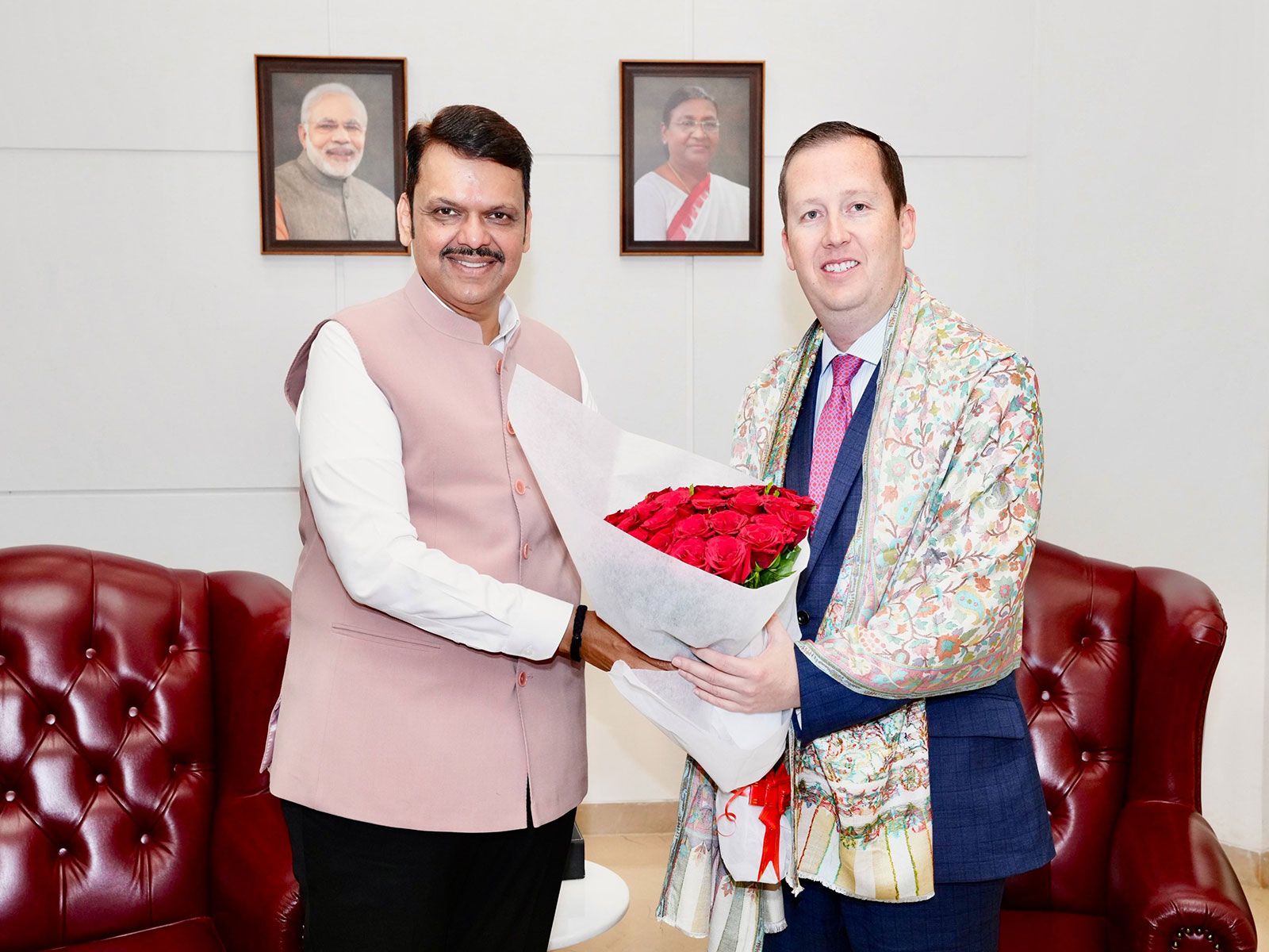 Maharashtra CM Devendra Fadnavis with US Ambassador to India Sergio Gor (Photo/X@Dev_Fadnavis)