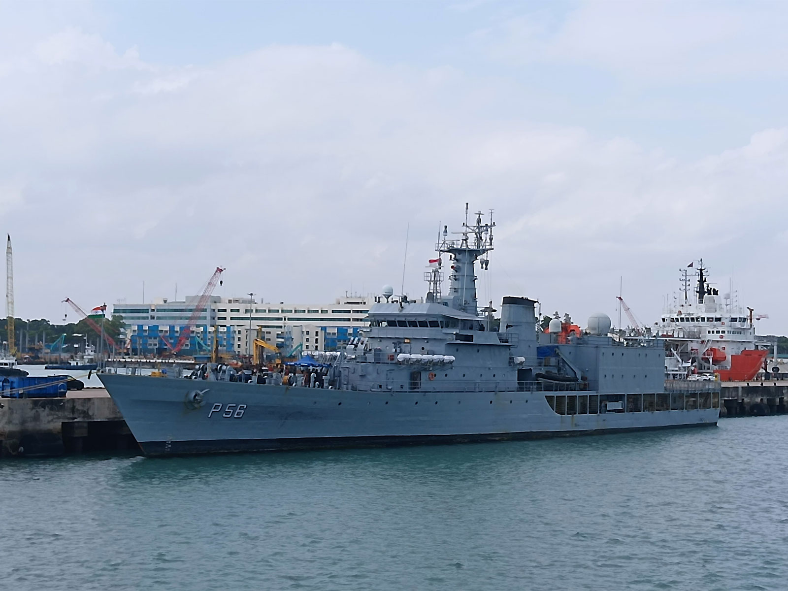 Indian Navy's first training squadron arrives at Changi Naval Base in Singapore (Photo/PIB)