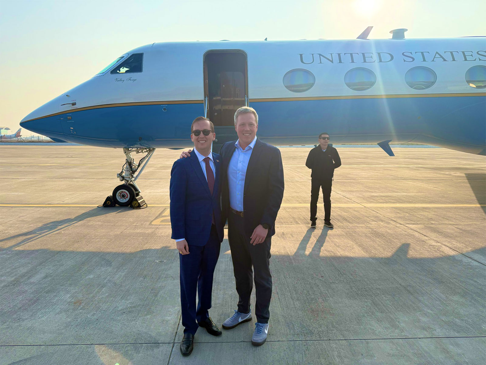 US Ambassador Sergio Gor welcomes US Army Secretary Daniel P. Driscoll (Photo/X/@USAmbIndia)