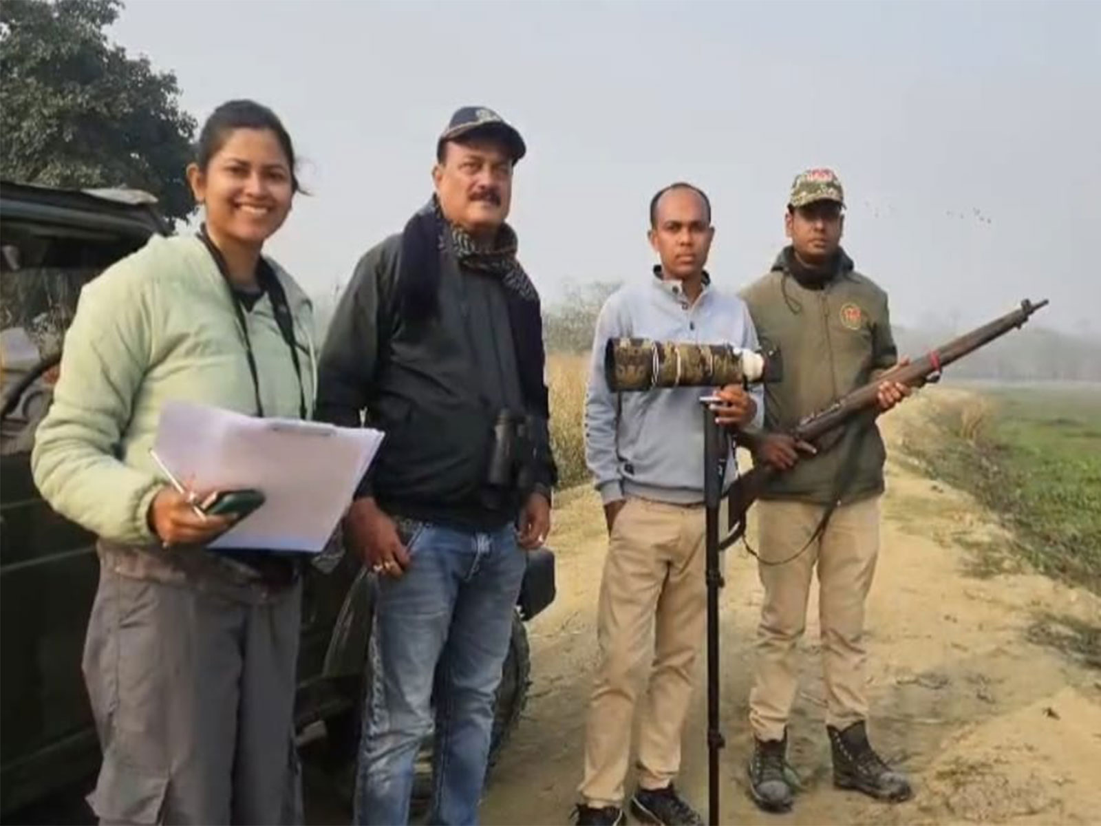 Pobitora Wildlife Sanctuary authorities with Aaranya team (Photo/ ANI) Pobitora Wildlife Sanctuary authorities with Aaranya team (Photo/ ANI)