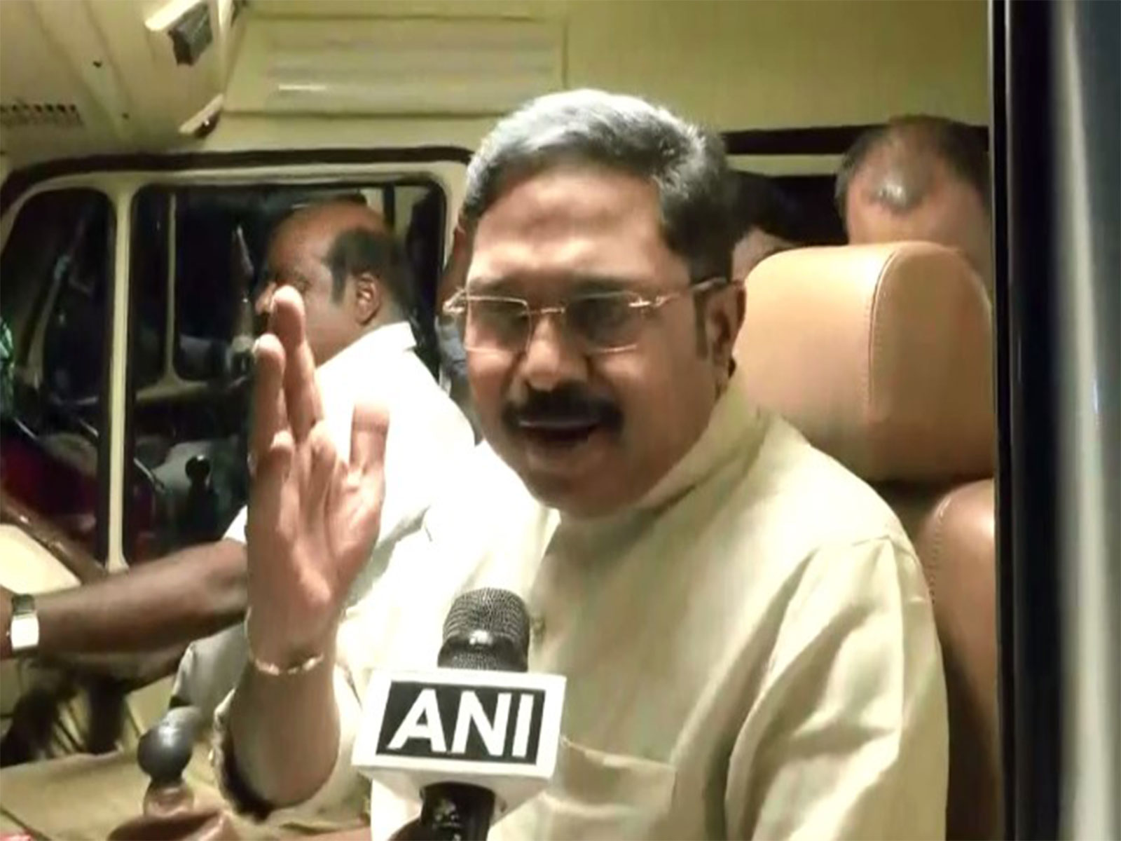 AMMK leader TTV Dhinakaran (Photo/ANI) AMMK leader TTV Dhinakaran (Photo/ANI)
