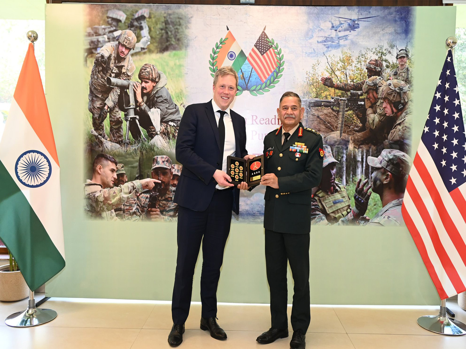 US Secretary of Army Driscoll meets COAS General Upendra Dwivedi (Photo/X@ADGPI)