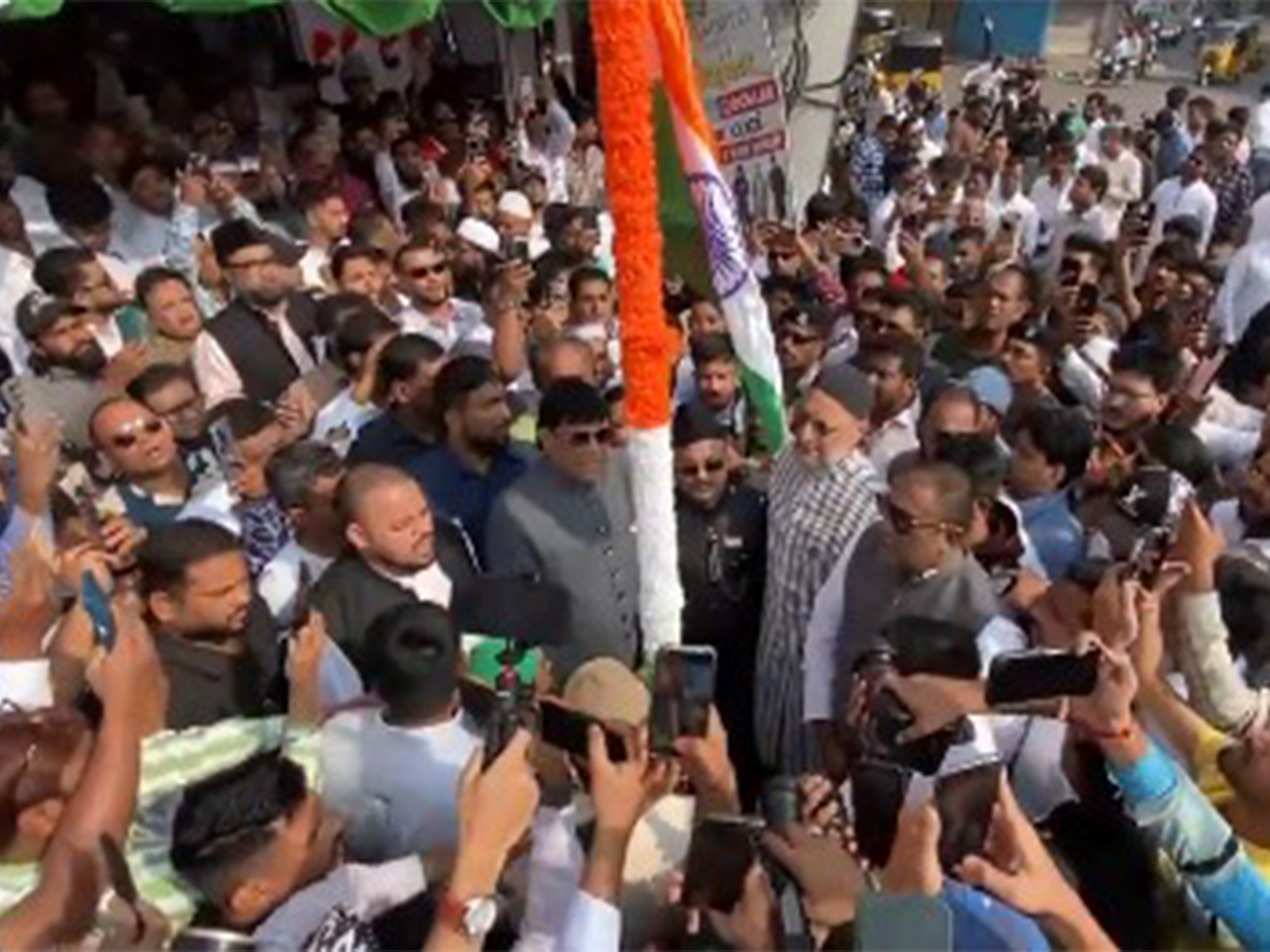 AIMIM chief Asaduddin Owaisi unfurls National Flag on 77th R-Day  celebrations (Photo/ANI)