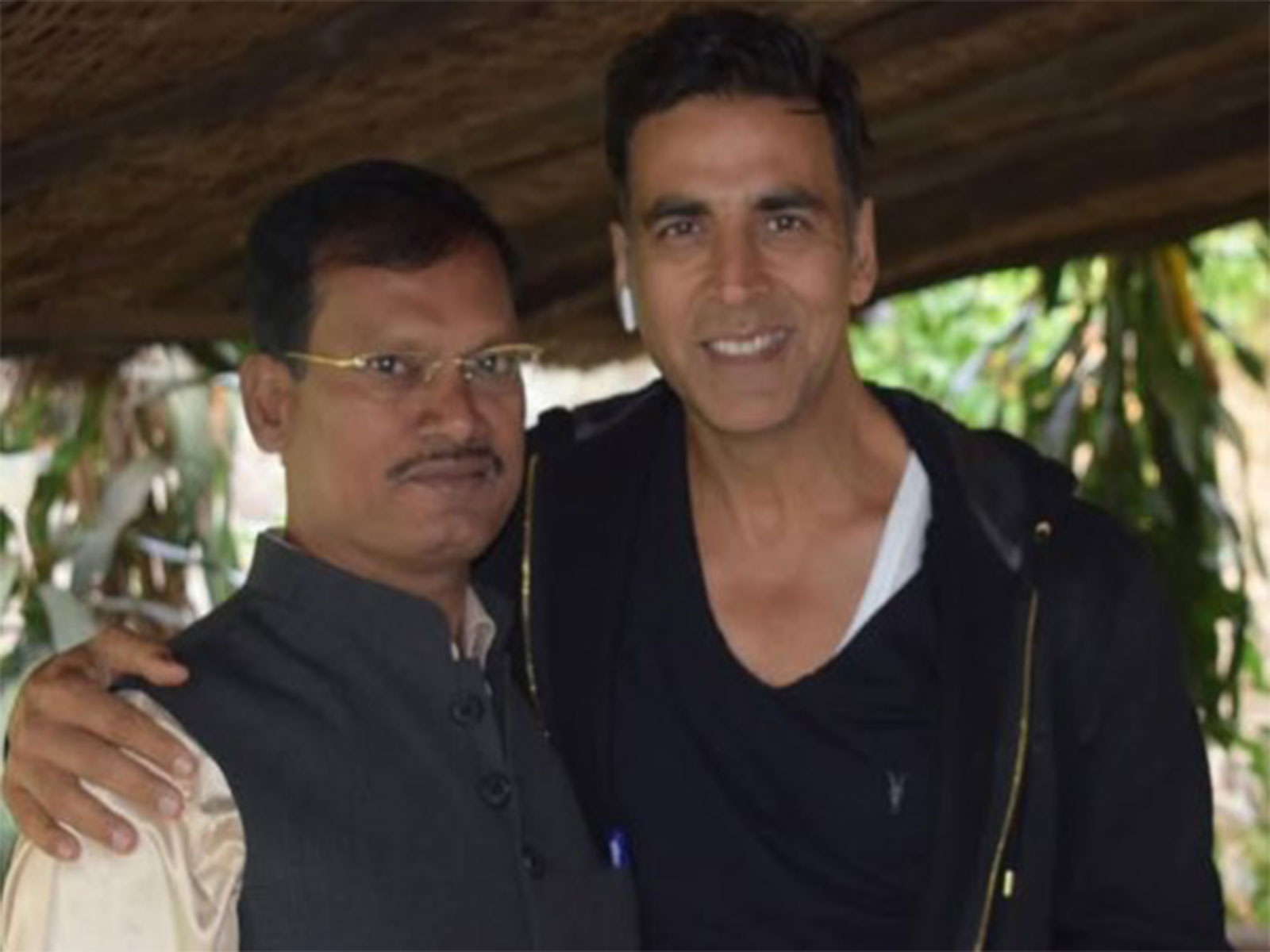 Social activist Arunachalam Muruganantham with Akshay Kumar (Photo/murugaofficial Instagram) Social activist Arunachalam Muruganantham with Akshay Kumar (Photo/murugaofficial Instagram)