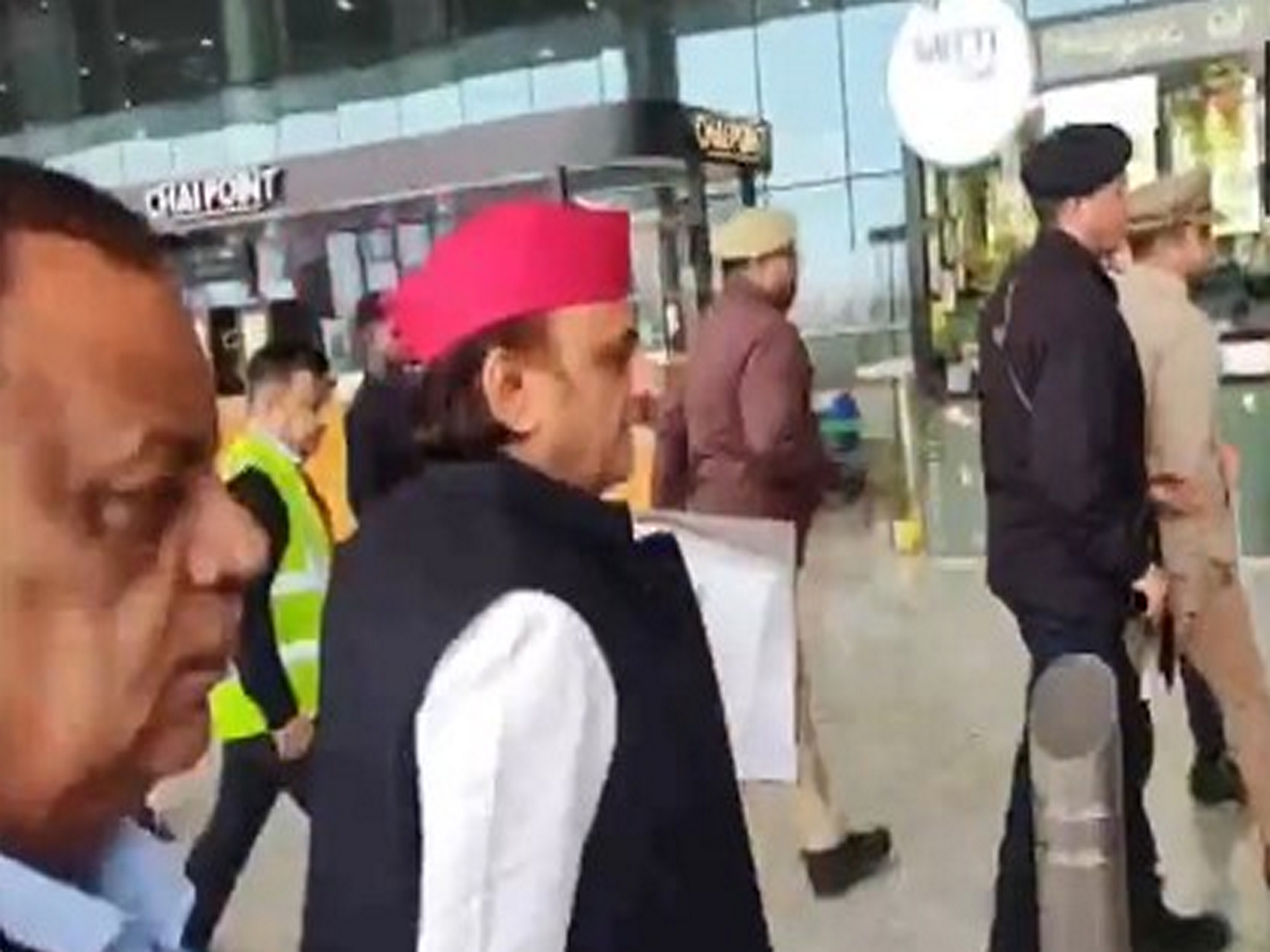 SP chief and MP Akhilesh Yadav leaves from Lucknow. (Photo/ANI)