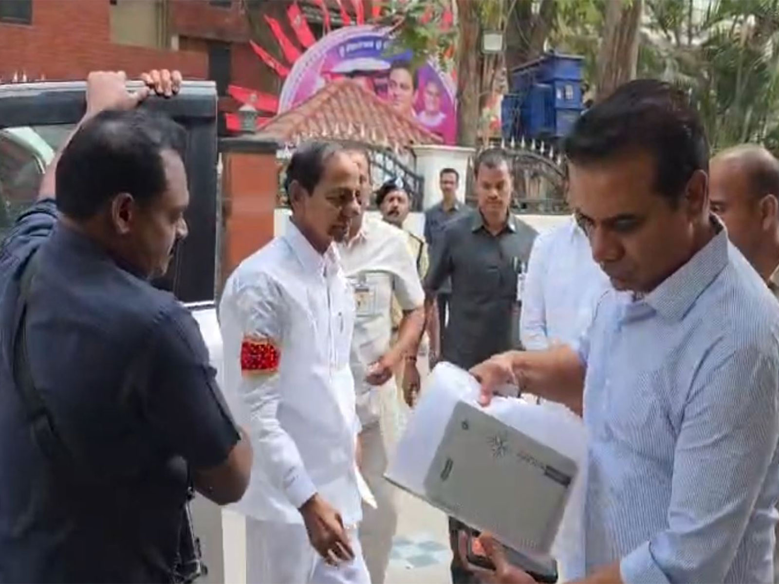 Bharat Rashtra Samithi (BRS) Chief and former Chief Minister of Telangana K Chandrashekar Rao at his farmhouse (Photo/ANI) Bharat Rashtra Samithi (BRS) Chief and former Chief Minister of Telangana K Chandrashekar Rao at his farmhouse (Photo/ANI)