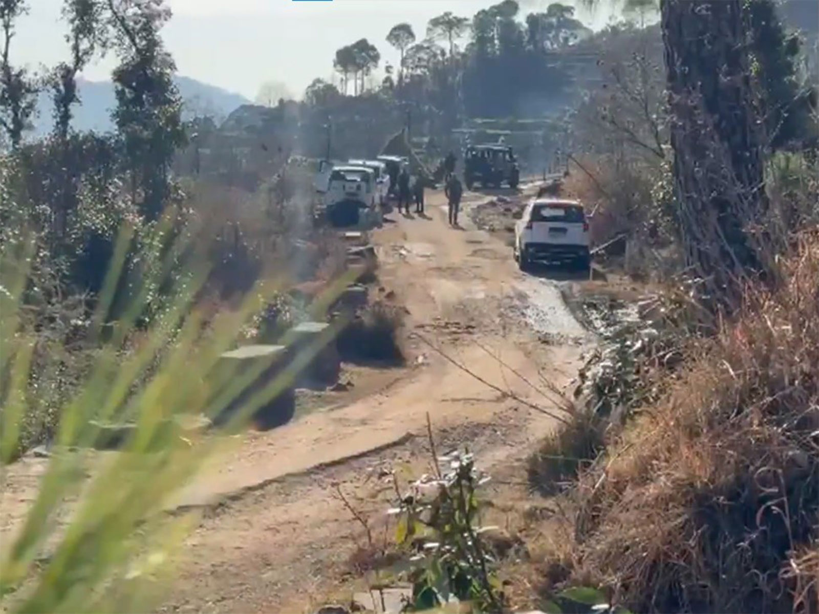 Security forces conduct cordon and search operation in Jophar Ramnagar (Photo/ANI)