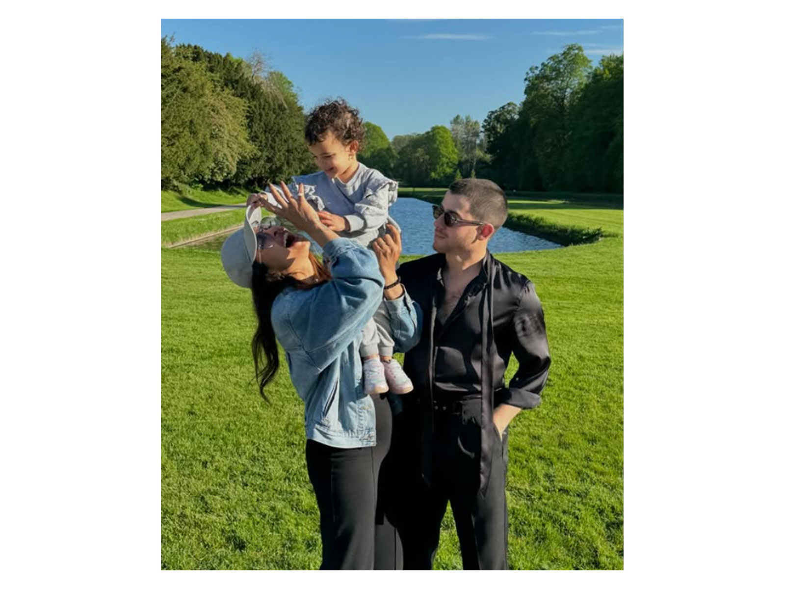 Priyanka Chopra, Malti Marie, Nick Jonas (Photo/Instagram/@priyankachopra)