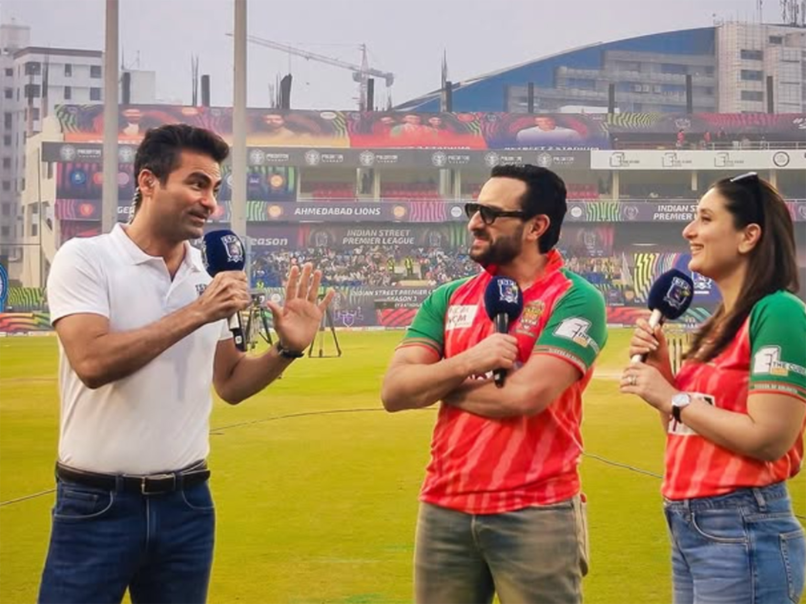 Mohammad Kaif with Kareena Kapoor Khan and Saif Ali Khan (Photo/ Instagram/ @mohammadkaif87)