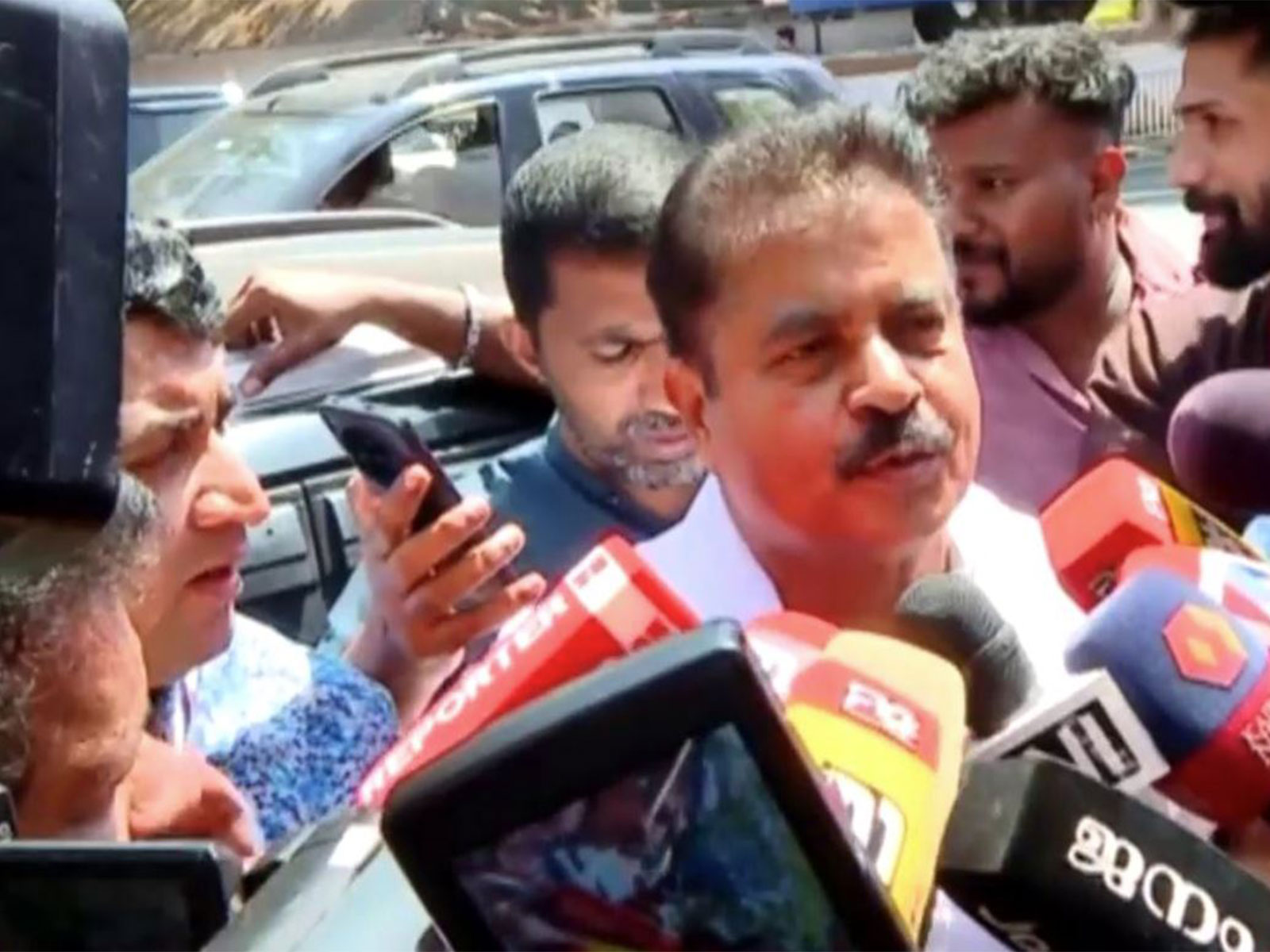 Congress MP Adoor Prakash at SIT office (Photo/ANI)