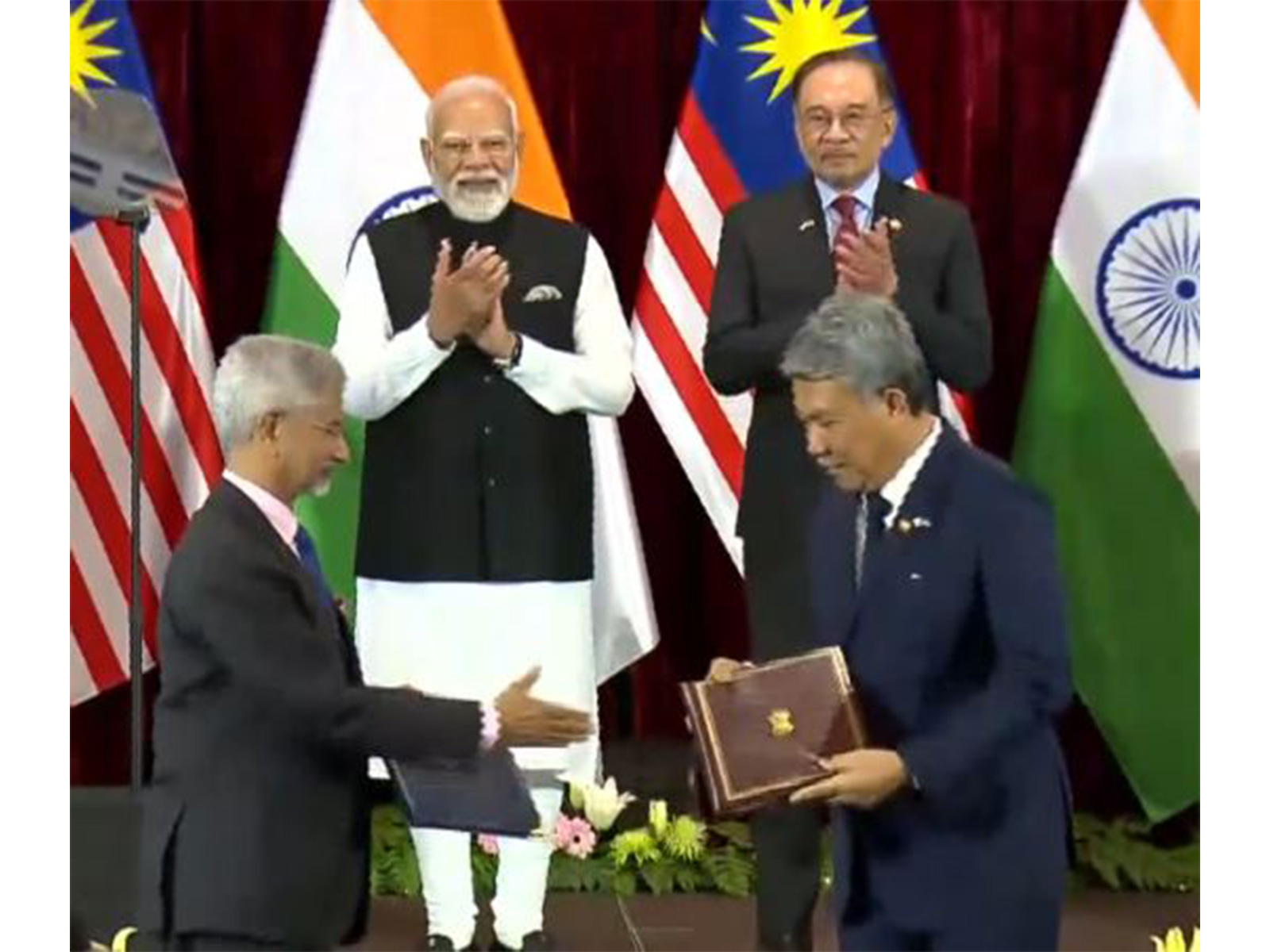 PM Modi and Anwar Ibrahim witness signing of MoUs in Kuala Lumpur on February 8, 2026 (Photo/ANI)
