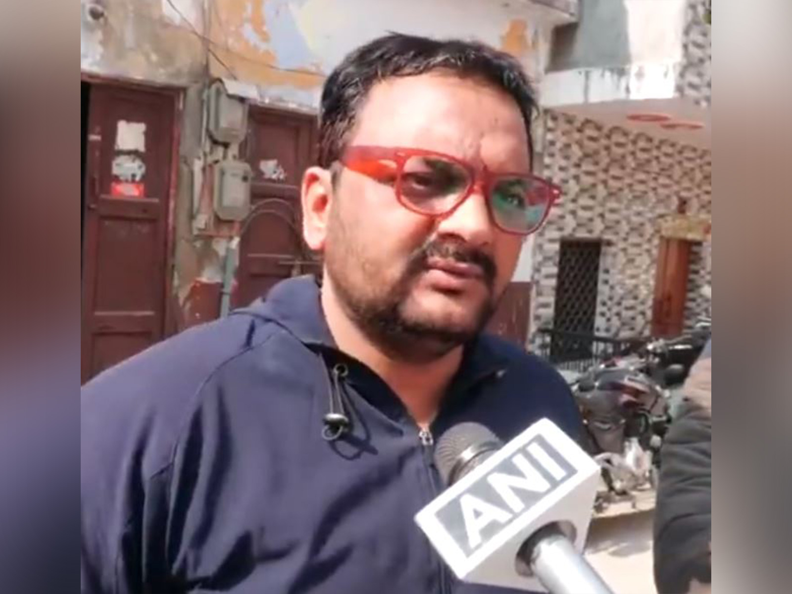 Eyewitness Sonu Tripathi of Kanpur's Lamborghini accident (Photo/ANI) Eyewitness Sonu Tripathi of Kanpur's Lamborghini accident (Photo/ANI)