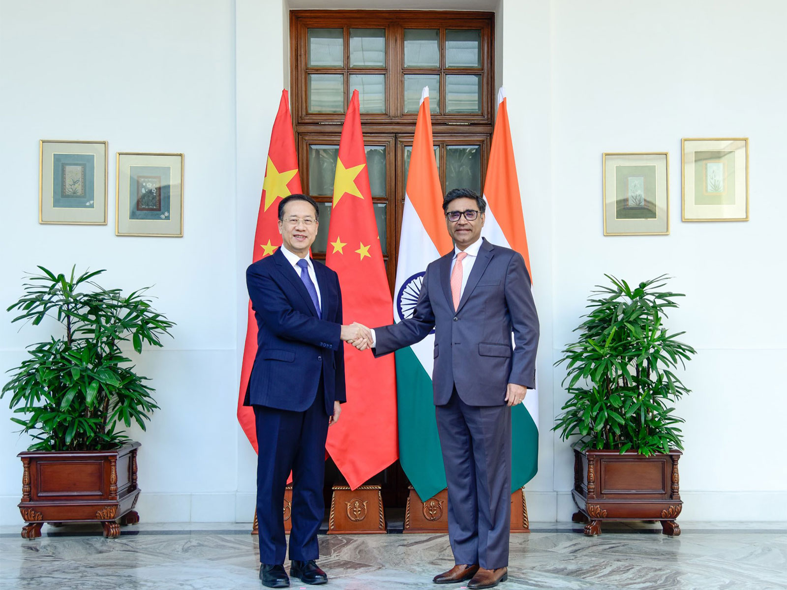 Foreign Secretary Vikram Misri with Chinese Vice Foreign Minister Ma Zhaoxu during the India–China Strategic Dialogue held in New Delhi. (Photo: X/@MEAIndia)