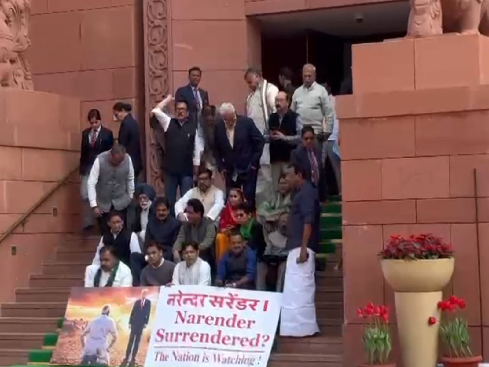 Suspended Congress MPs protest outside Parliament (Photo/ANI)