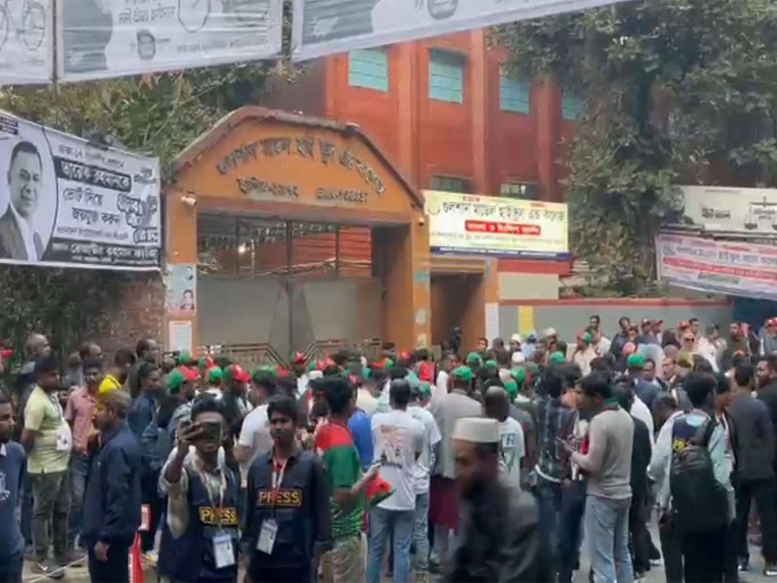 Crowds outside a polling station in Dhaka (Photo/ANI)