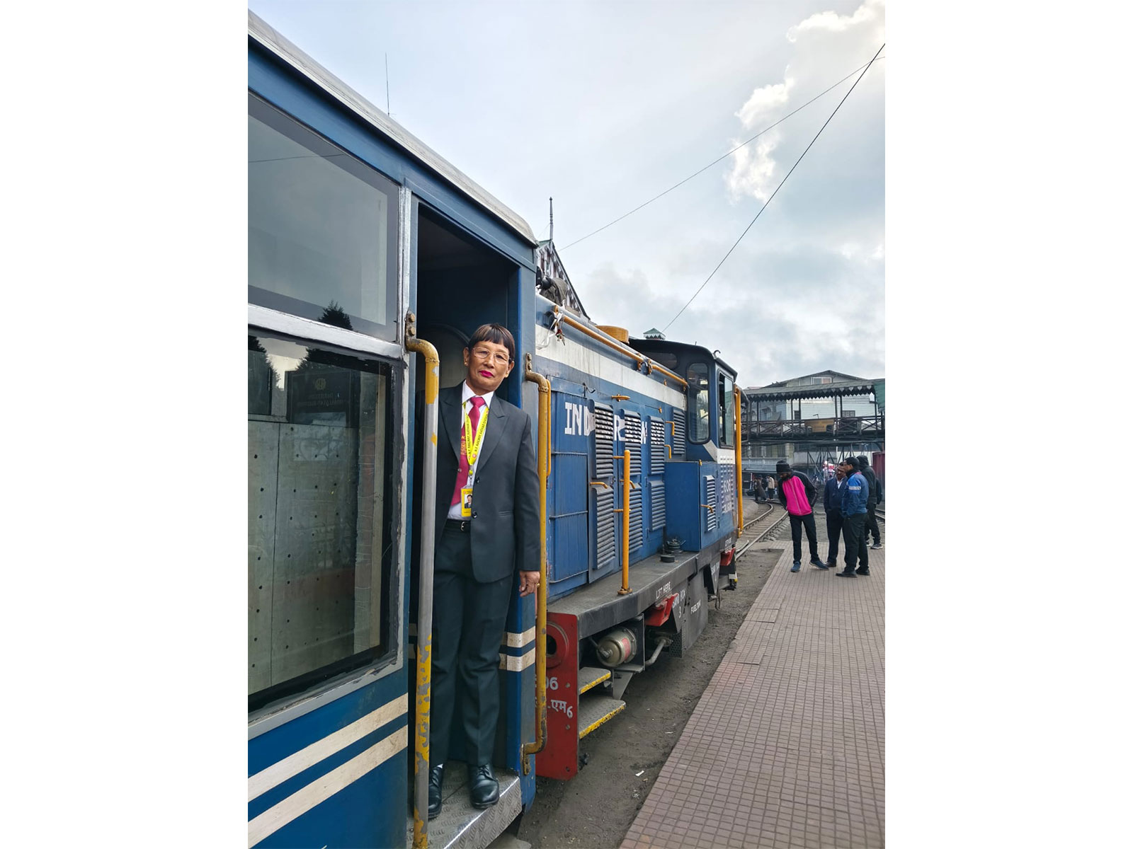 Sarita Yolmo becomes first woman TTE to lead tour duties on Darjeeling Himalayan Railway (Photo/CPRO Assam)