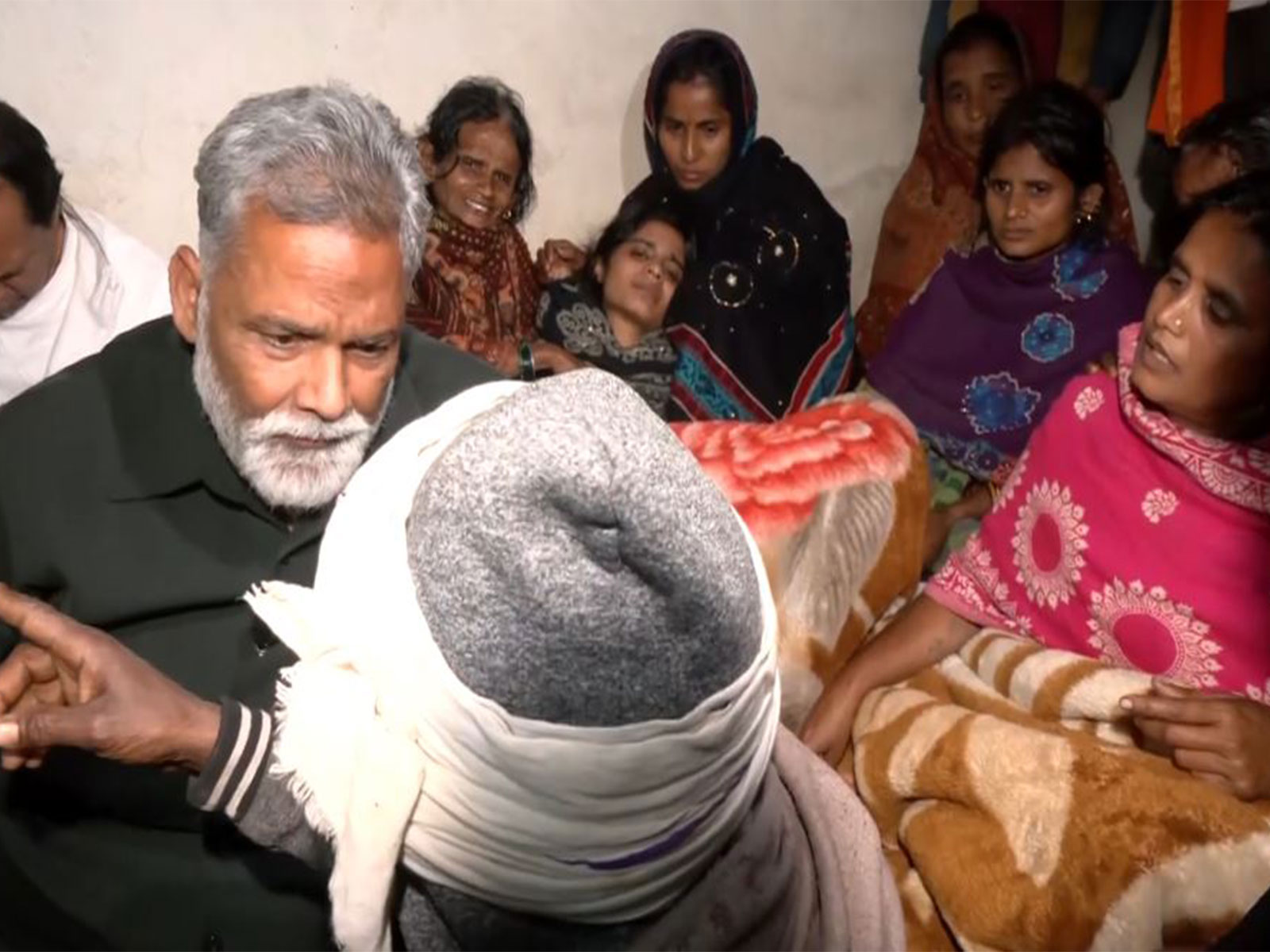 Independent MP Pappu Yadav visited deceased student’s residence in Phulwari Sharif (Photo/ANI)