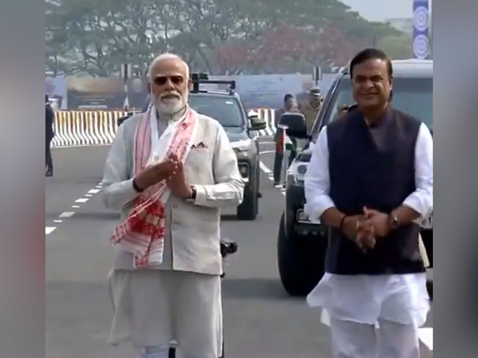 PM Narendra Modi along with Assam CM Himanta Biswa Sarma following inauguration of Kumar Bhaskar Varma Setu (Photo: DD News)