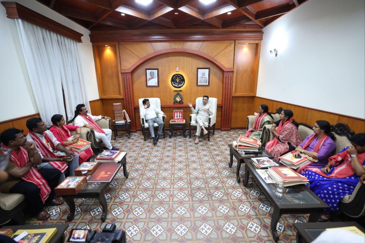 Goa CM Pramod Sawant meets Thiruvananthapuram Municipal Councillors
