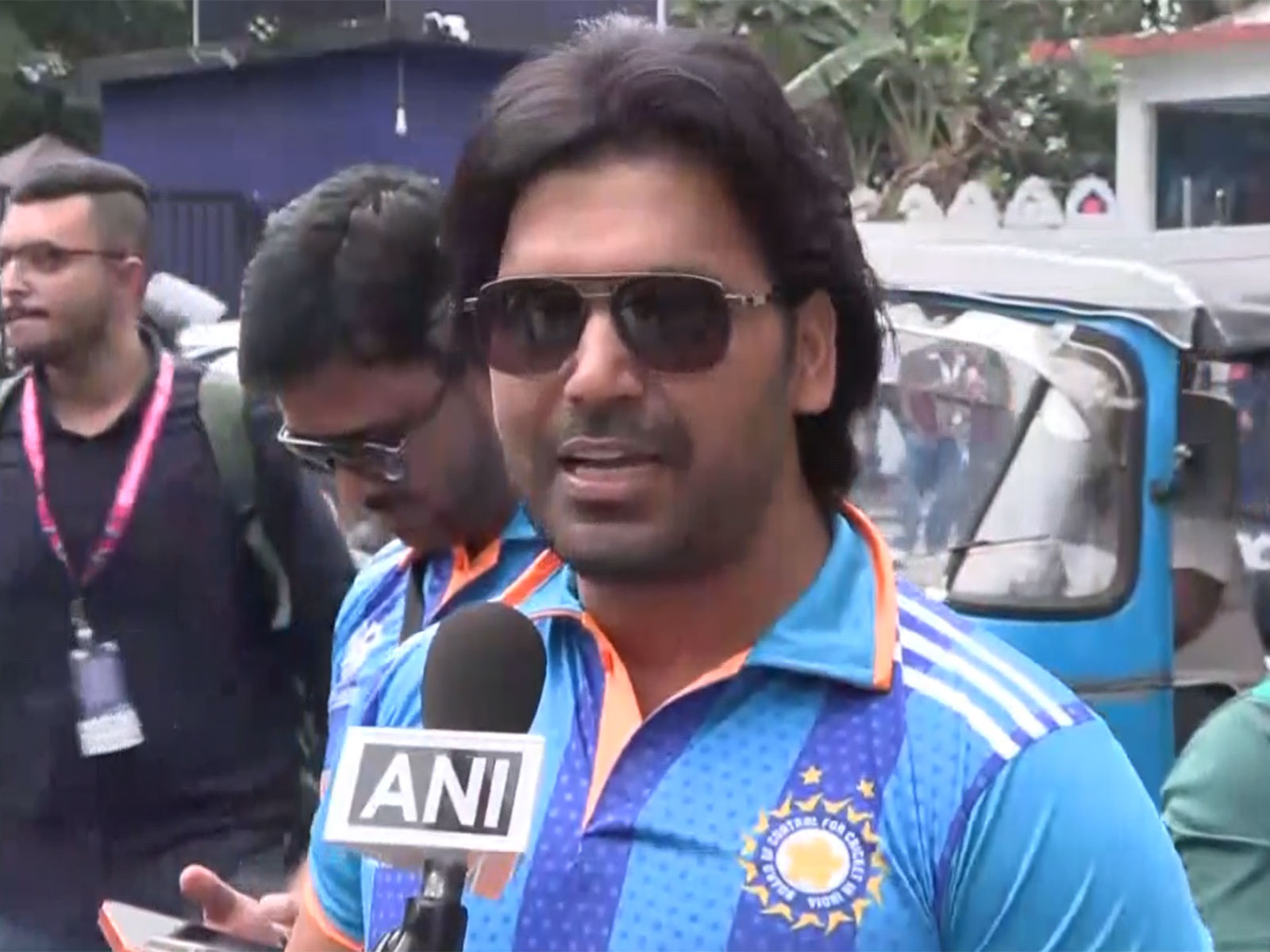 Cricket fan Mohammad Afsar outside R Premadasa Stadium in Colombo (Photo/ANI)
