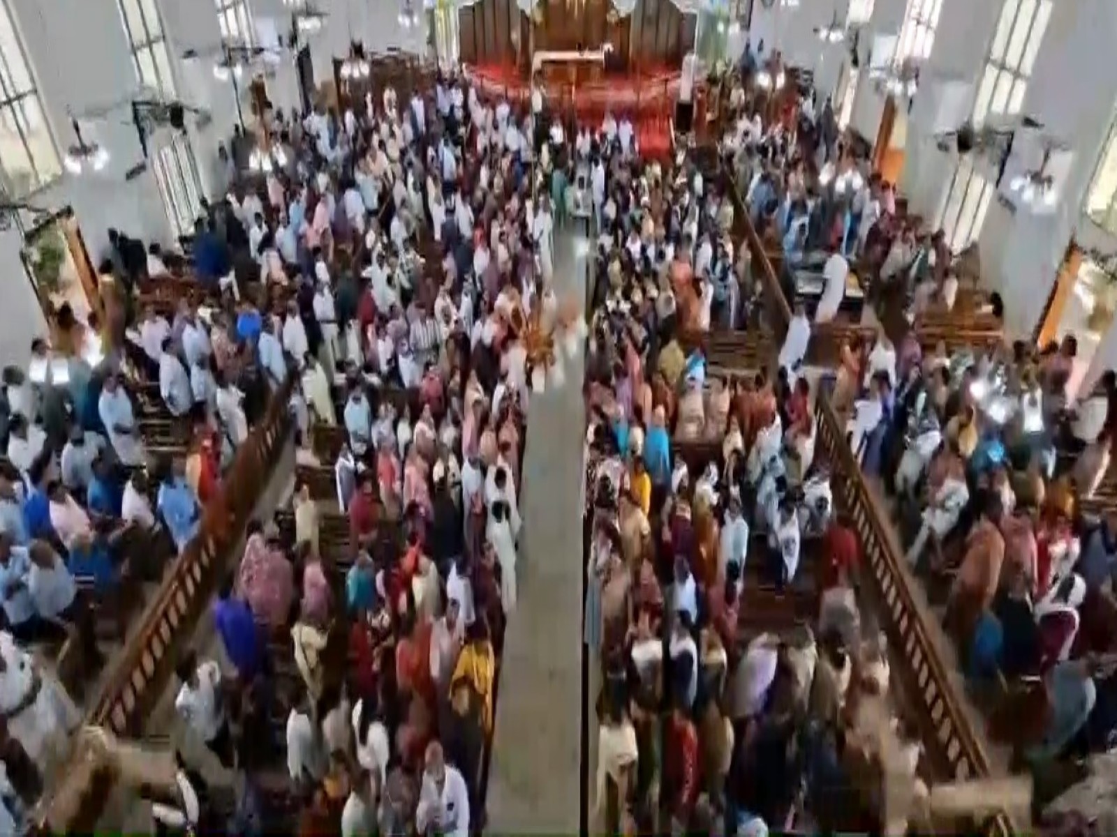 large number of people attend 10 month Alin Sherin funeral (Photo/ANI)