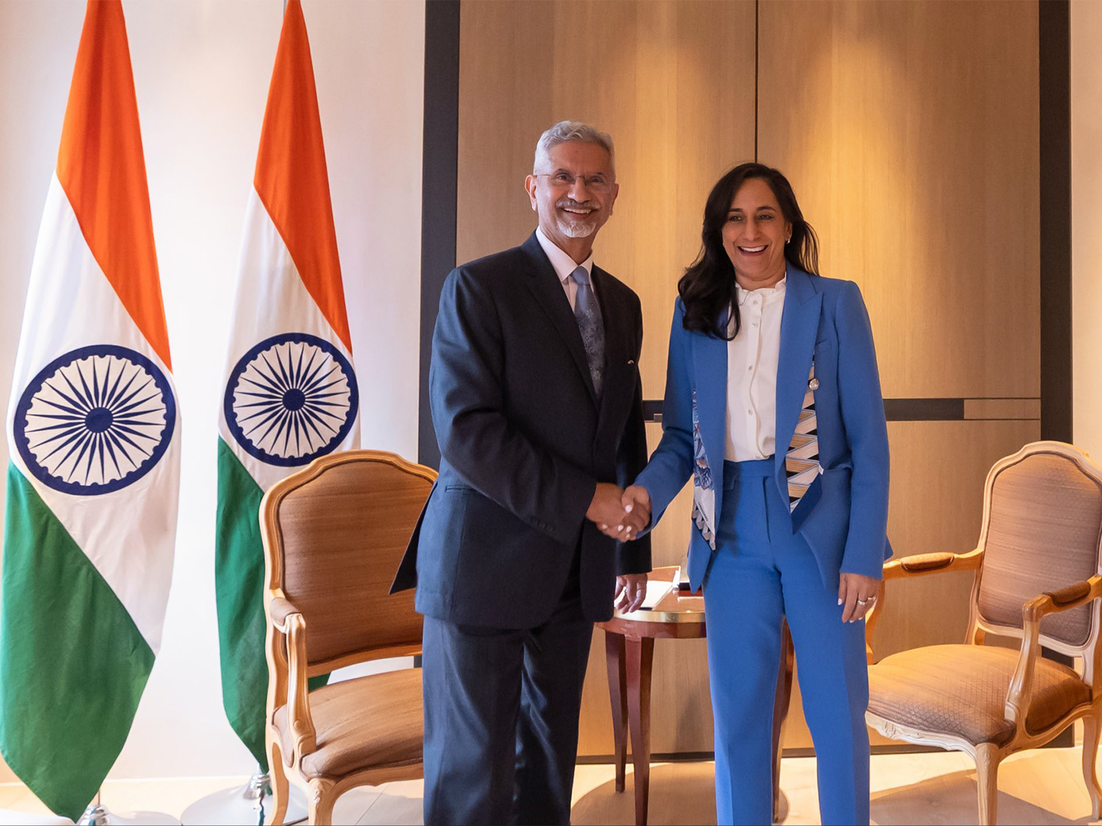 EAM S Jaishankar with Canadian Foreign Minister Anita Anand (Photo/X@DrSJaishankar) EAM S Jaishankar with Canadian Foreign Minister Anita Anand (Photo/X@DrSJaishankar)