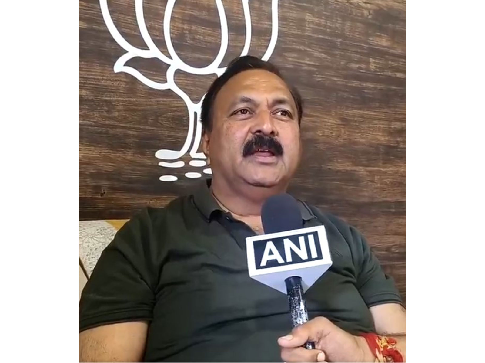 BJP MLA Mahesh Tenginkai (Photo/ANI) BJP MLA Mahesh Tenginkai (Photo/ANI)