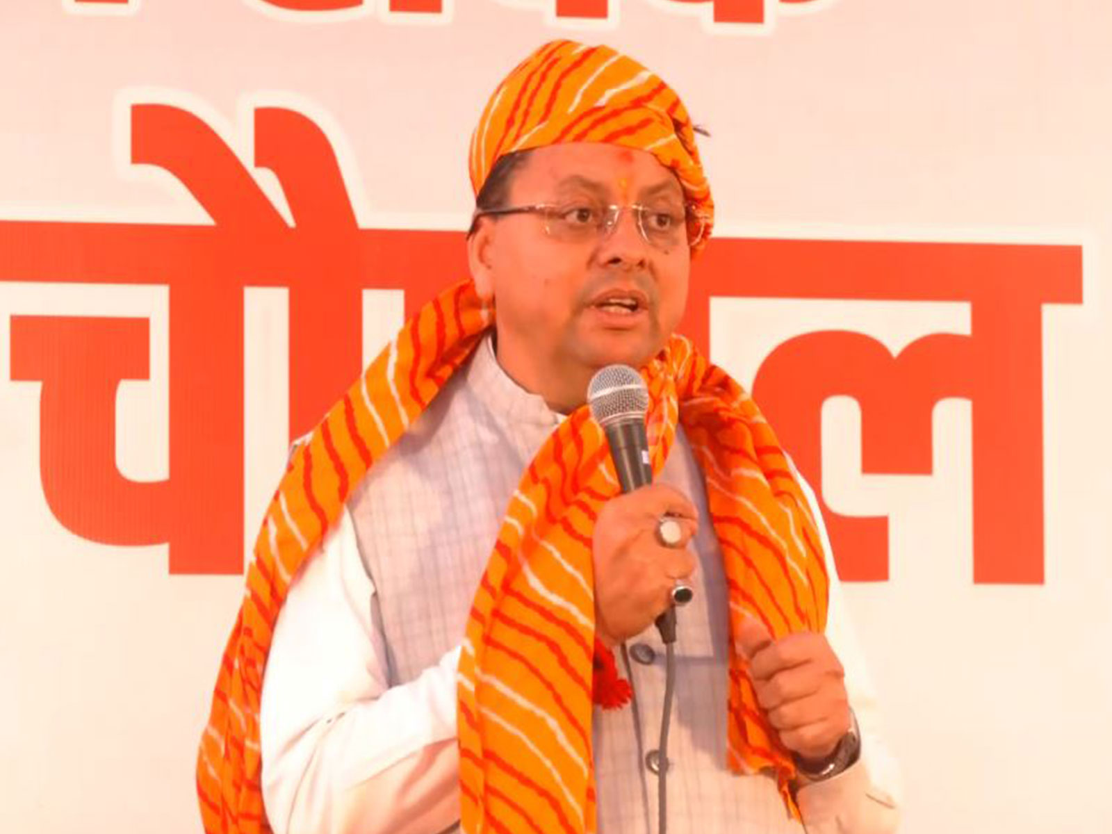 Uttarakhand Chief Minister Pushkar Singh Dhami with BJP State President Mahendra Bhatt (Photo X/Pushkar Singh Dhami)