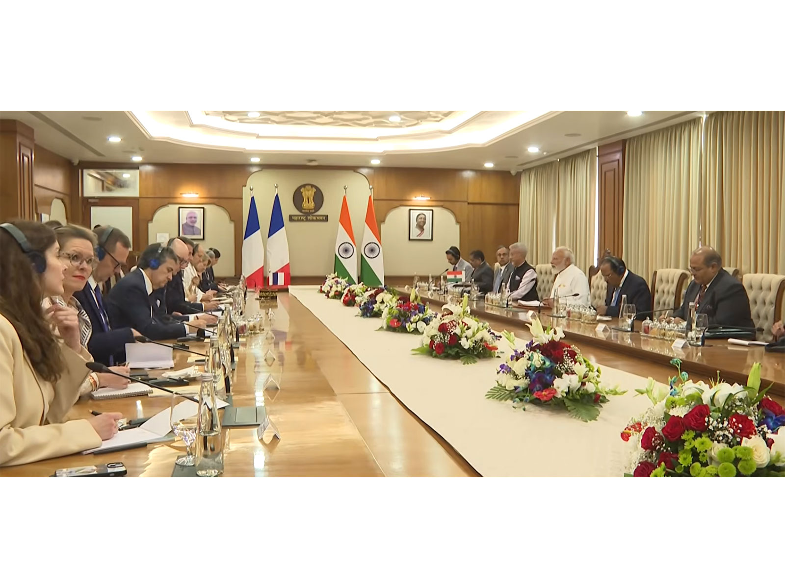 PM Modi holds delegation-level talks with French President Emmanuel Macron (Photo/YoutubeNarendraModi) PM Modi holds delegation-level talks with French President Emmanuel Macron (Photo/YoutubeNarendraModi)