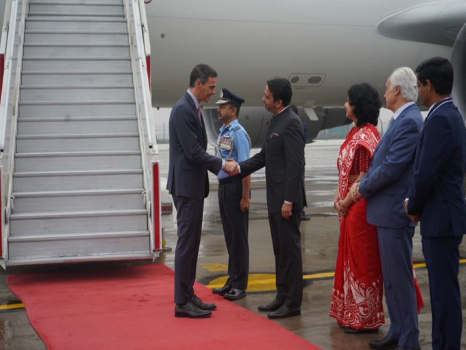 Spanish President arrives in India (Photo/@MEAIndia)