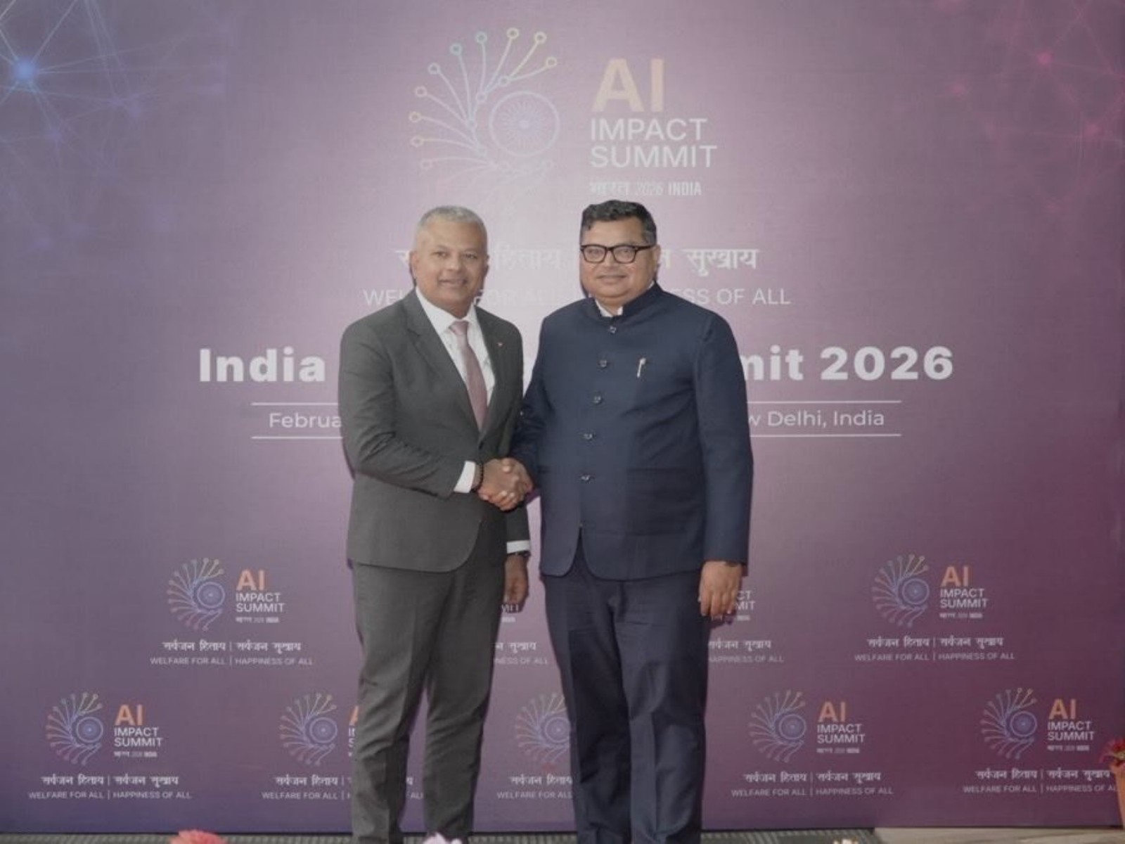 Seychelles VP Sebastien Pillay arrives in India for AI Summit (Photo/X@MEAIndia) Seychelles VP Sebastien Pillay arrives in India for AI Summit (Photo/X@MEAIndia)